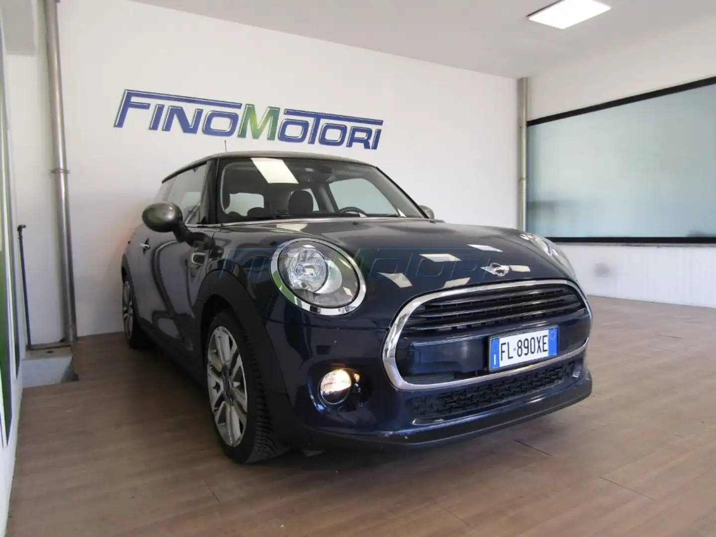 MINI Cooper D 1.5 Cooper D SEVEN 7 AUTOMATICA Blauw - 2
