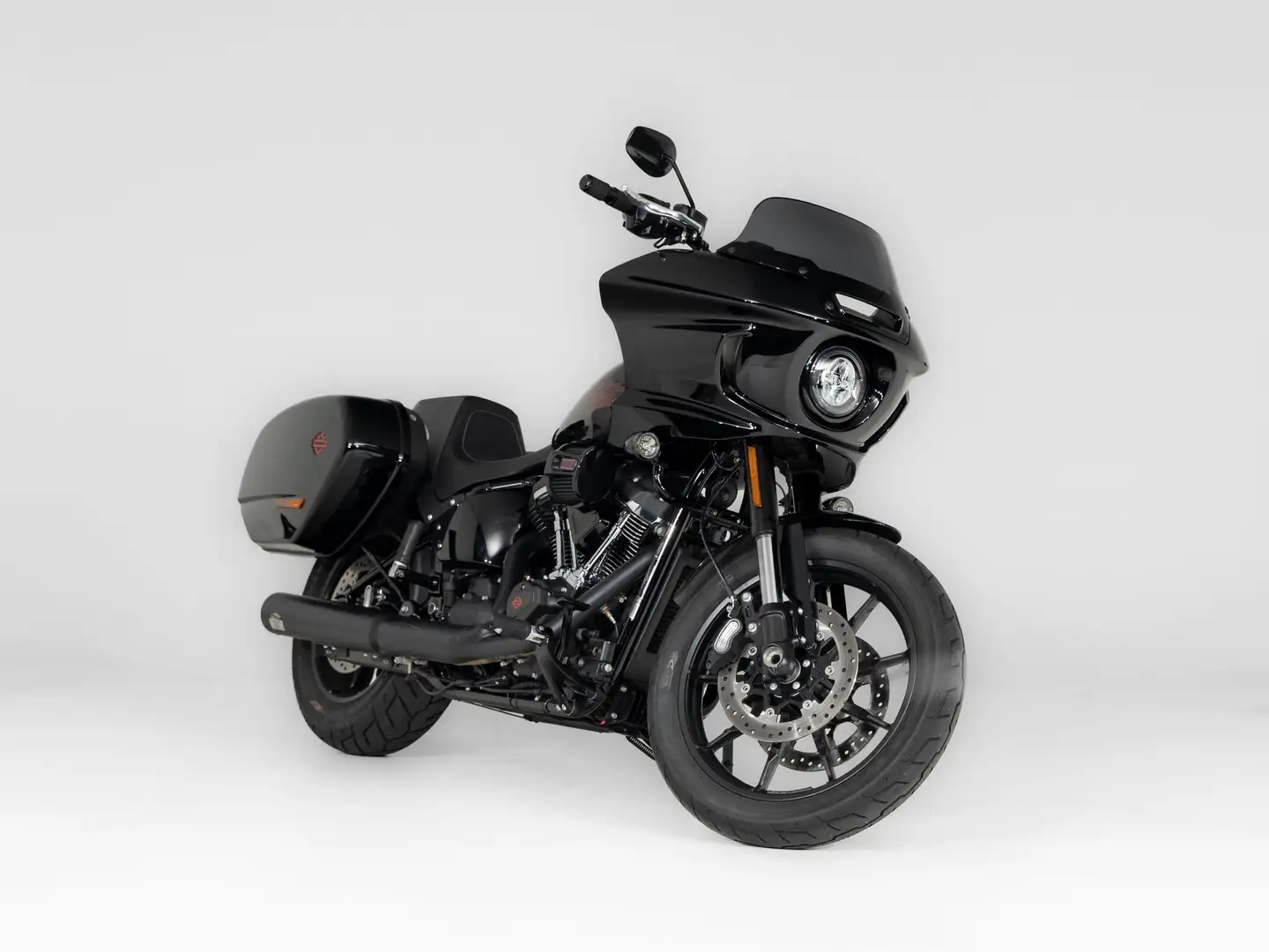 Harley-Davidson Lowrider ST FXLRST Softail Чёрный - 1