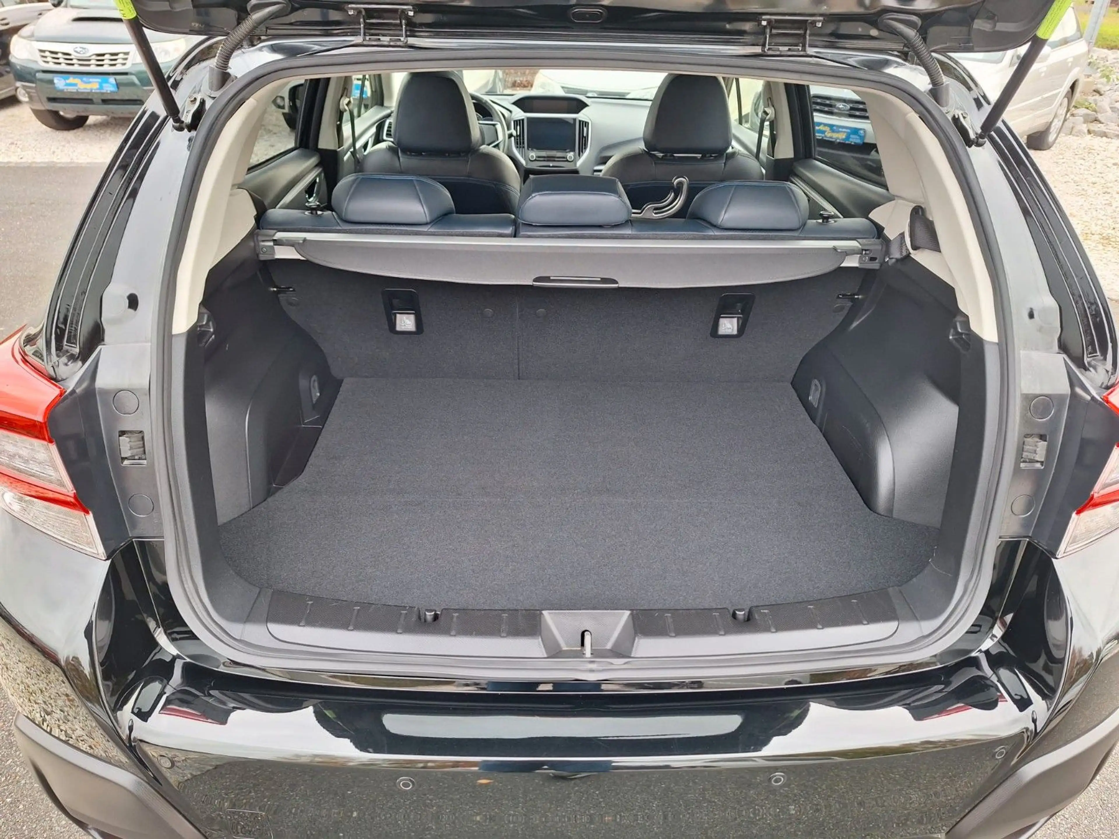 Subaru XV 2.0ie Platinum Lineartronic 4WD, 1.Hd — photo 15