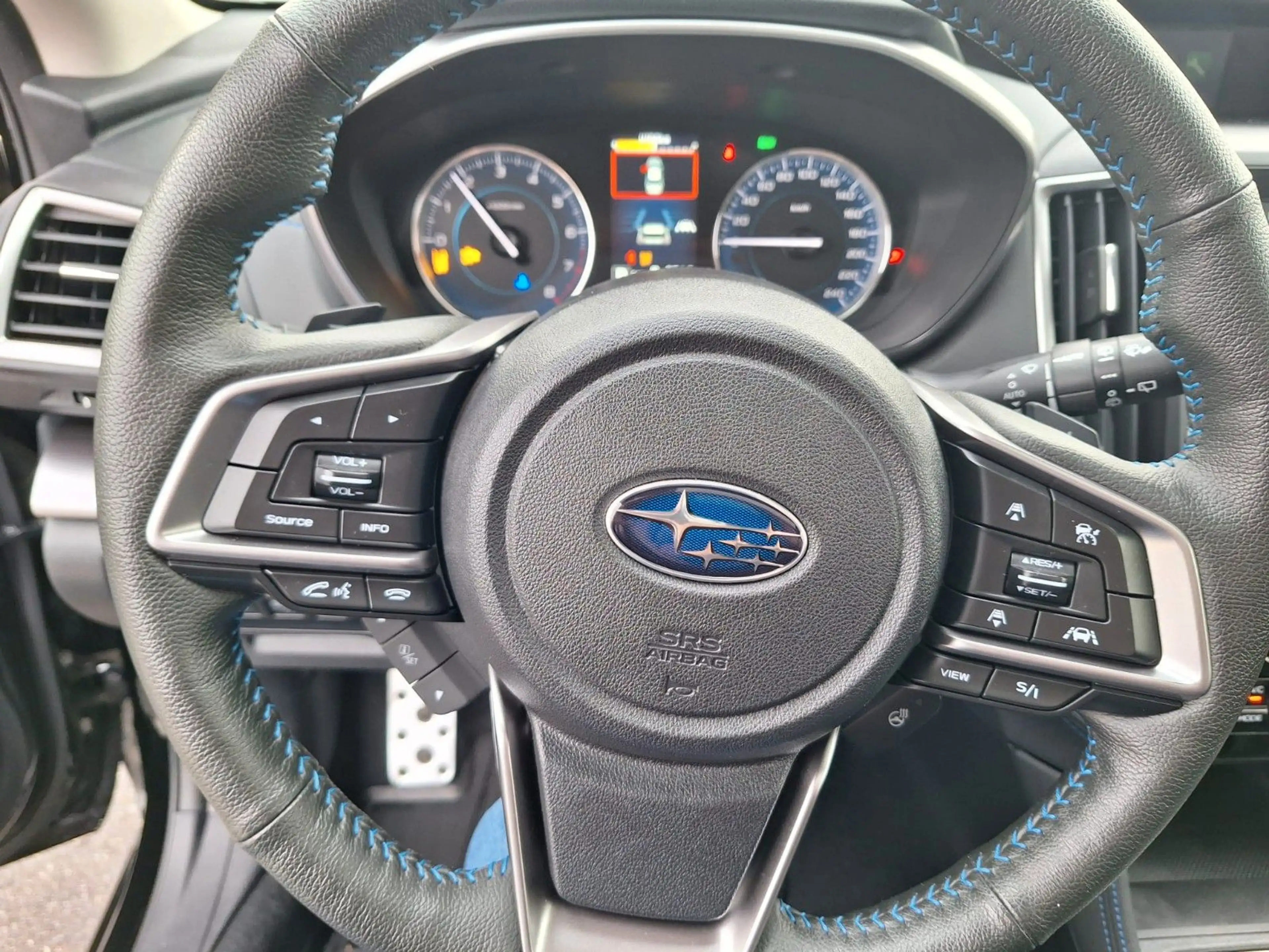 Subaru XV 2.0ie Platinum Lineartronic 4WD, 1.Hd — photo 5