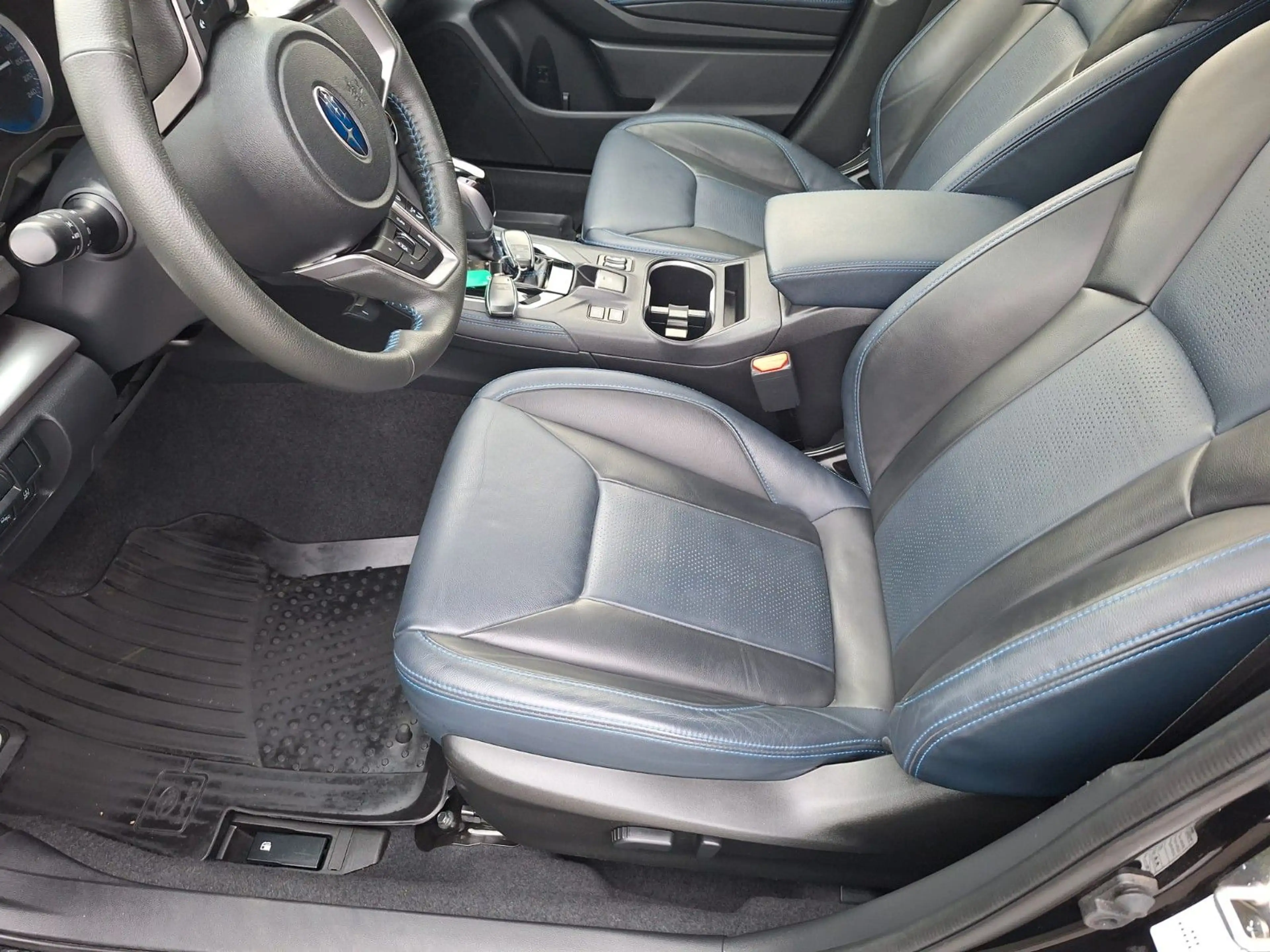 Subaru XV 2.0ie Platinum Lineartronic 4WD, 1.Hd — photo 3