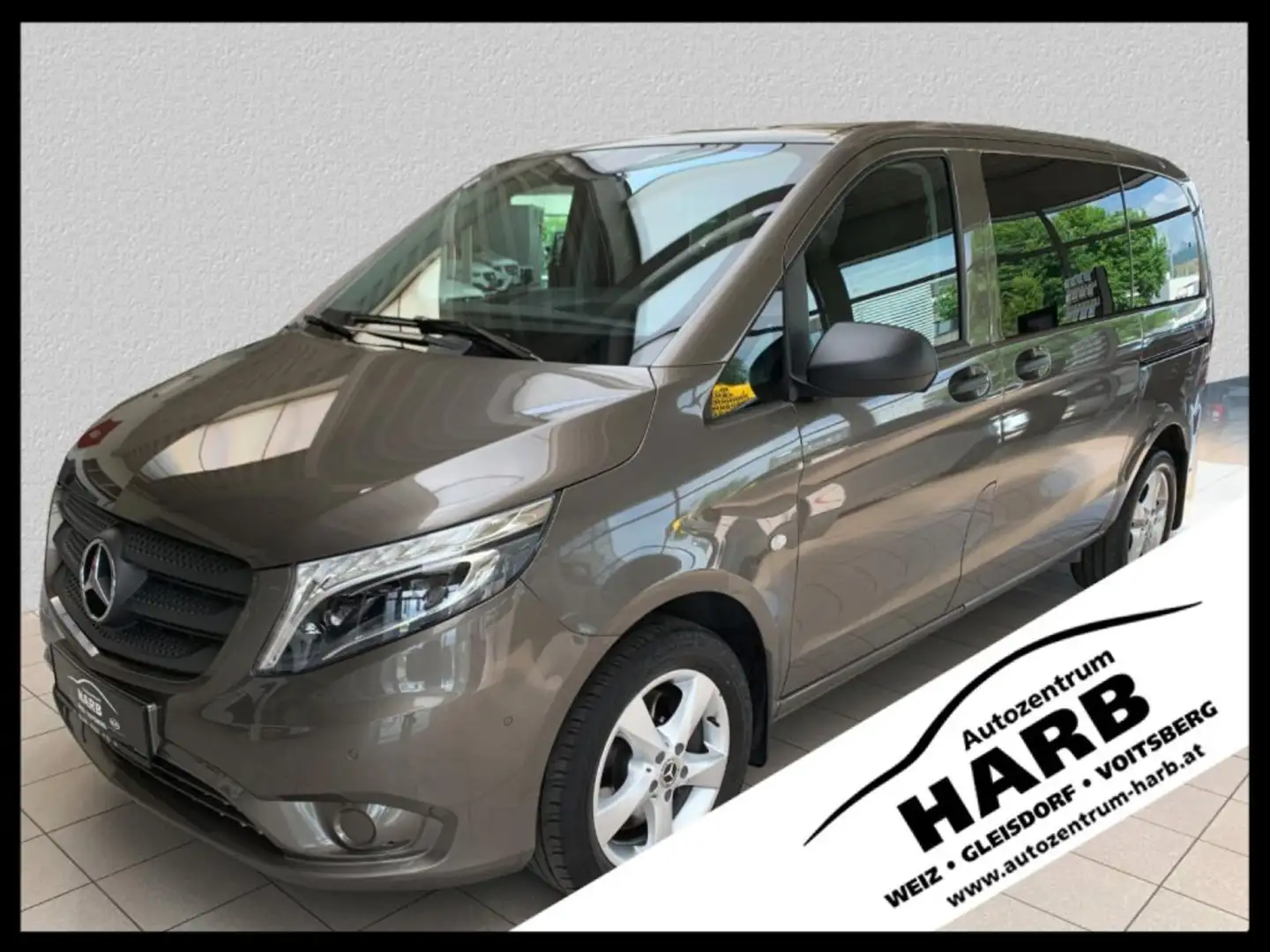 Mercedes-Benz Vito 114 CDI 4X4 Grijs - 1