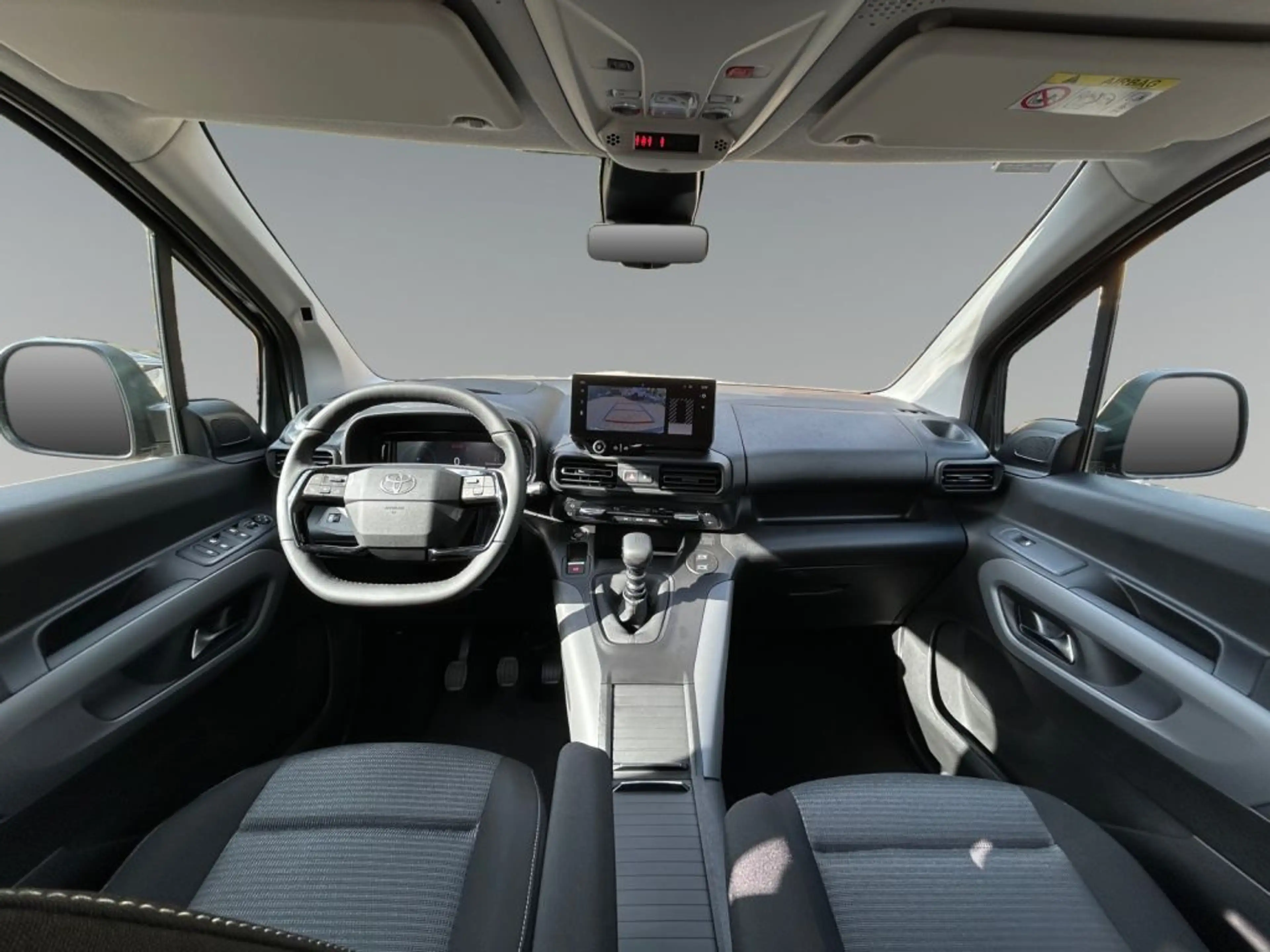 Toyota Proace City Verso 1.2 Turbo L1 Teamplayer (E) — photo 10