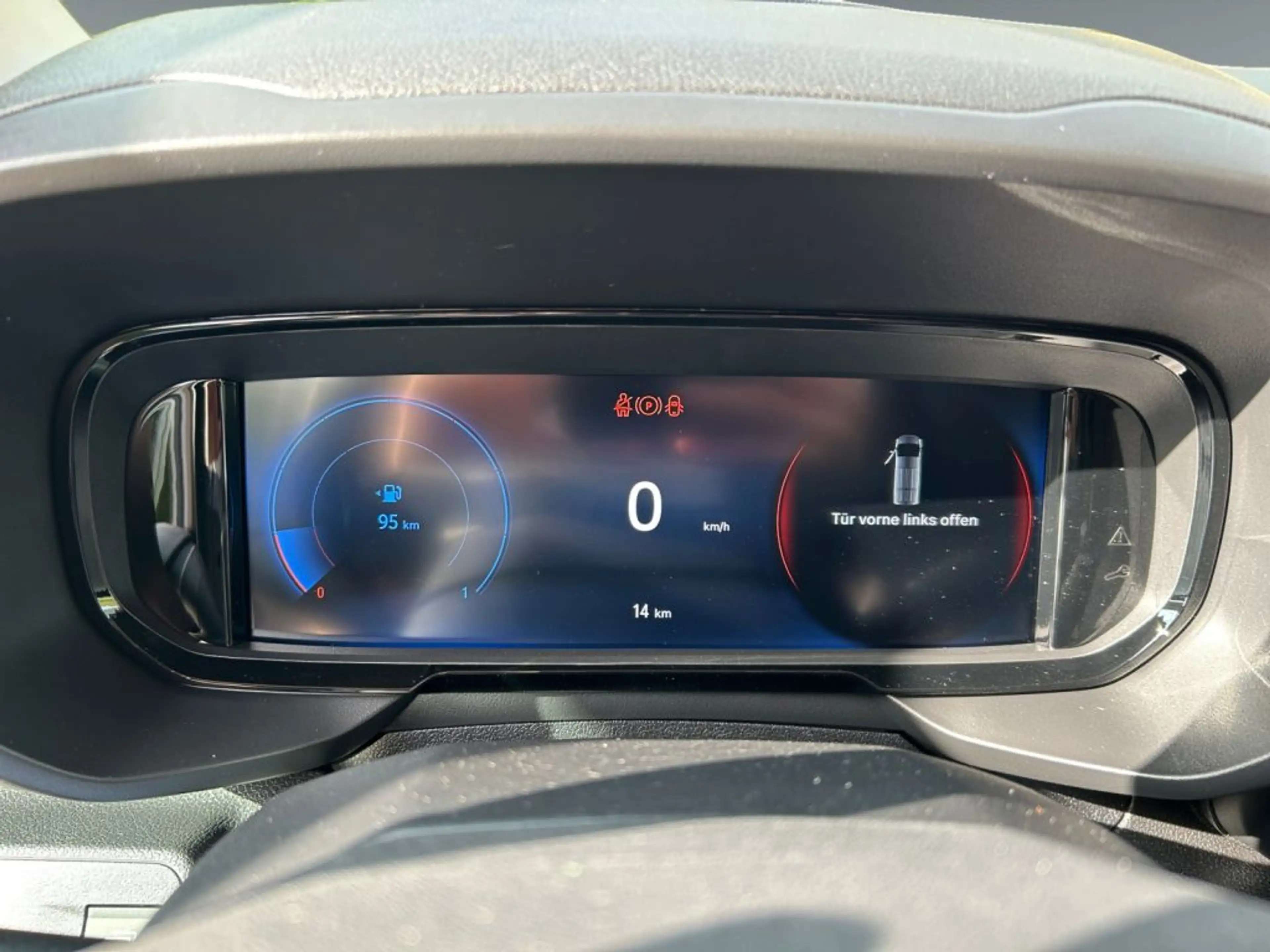 Toyota Proace City Verso 1.2 Turbo L1 Teamplayer (E) — photo 15
