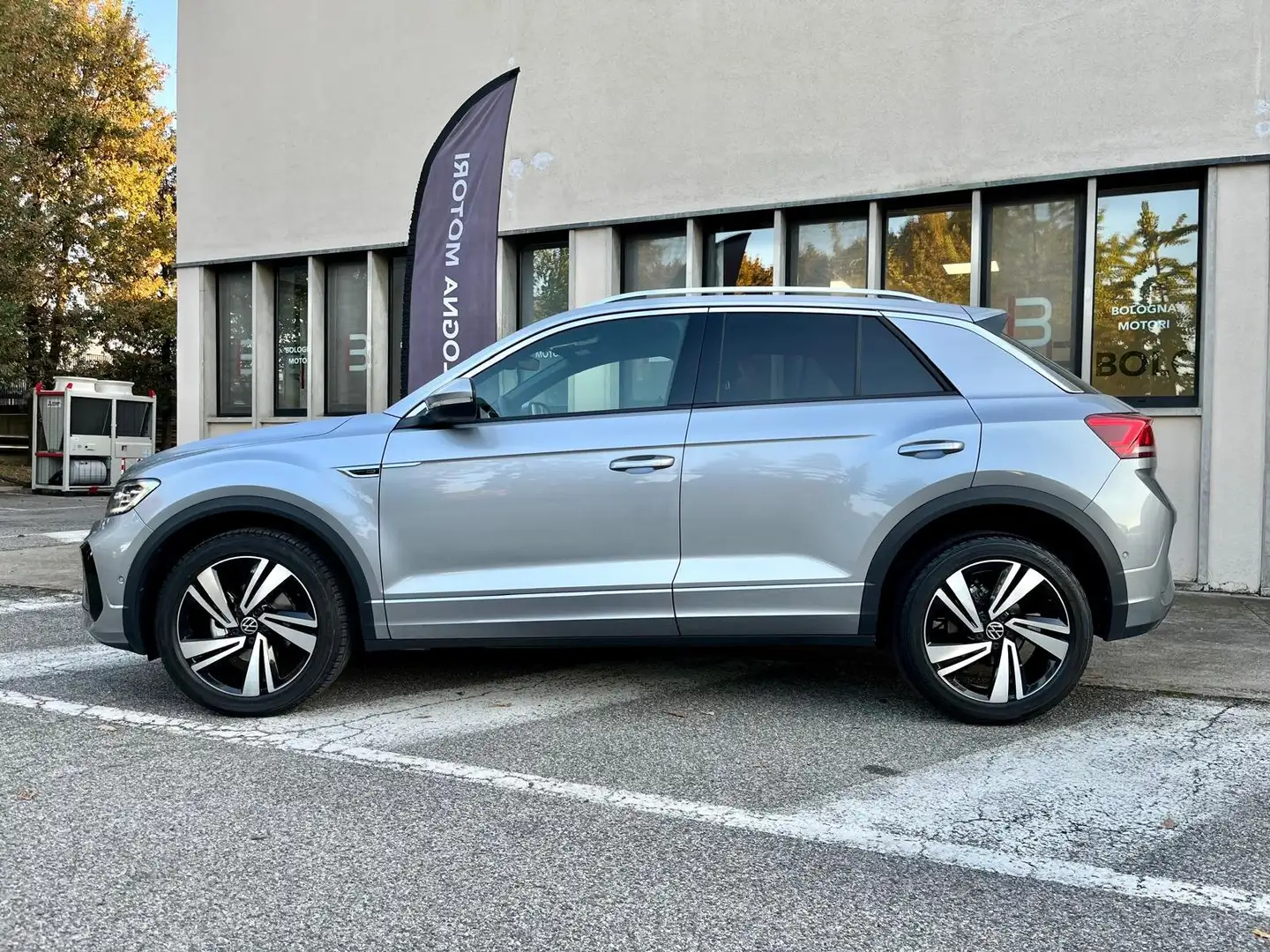 Volkswagen T-Roc R LINE - 2.0 TDI 115 CV - GARANZIA VW FINO AL 2027 Silber - 2