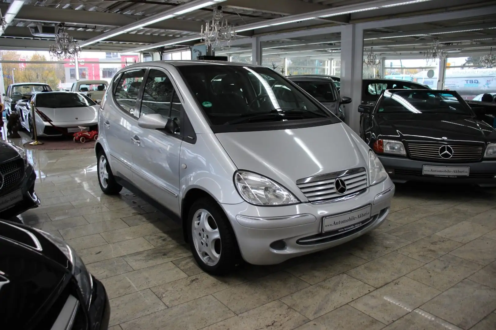 Mercedes-Benz A 160 L Plateado - 2