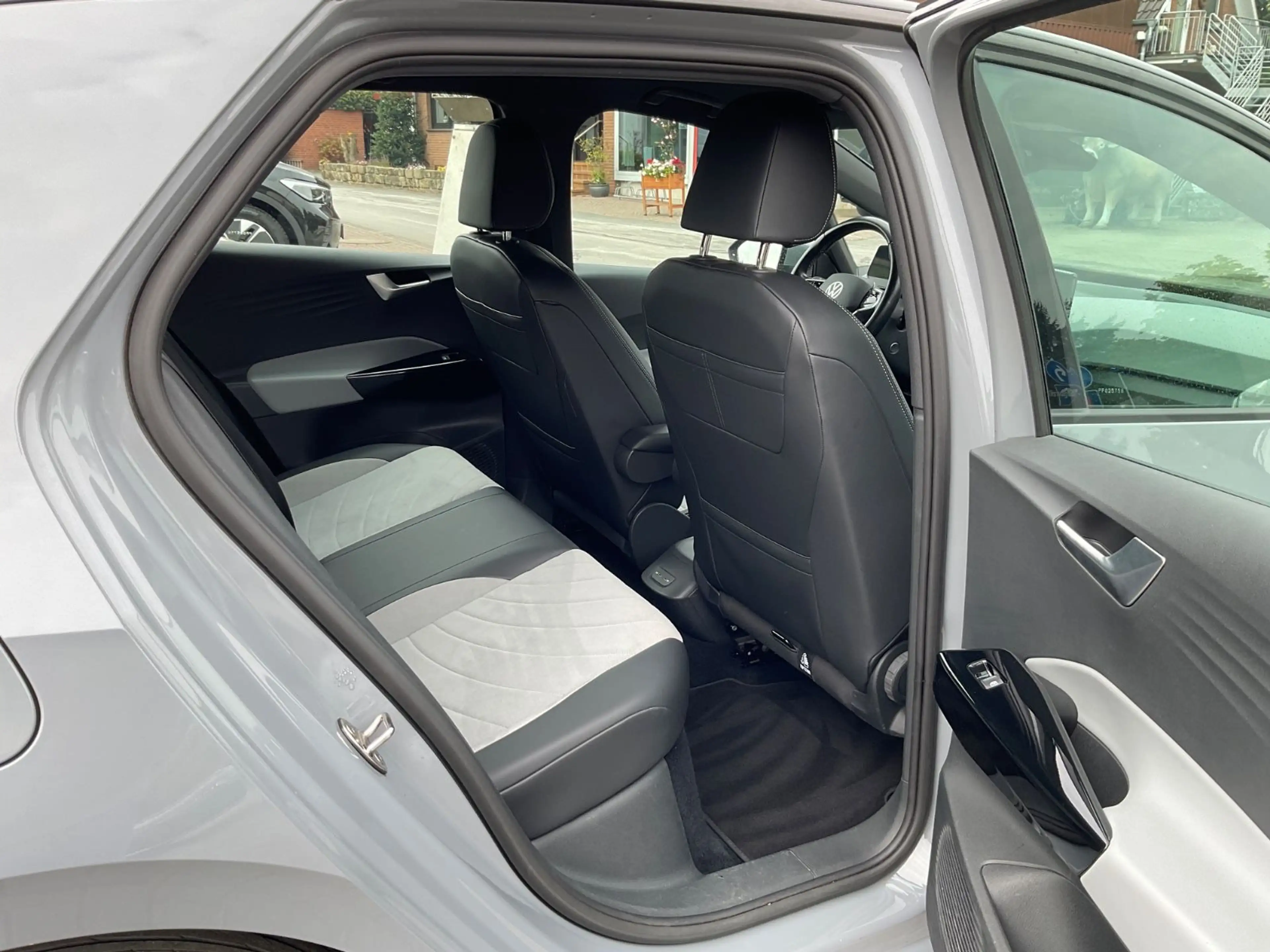 Volkswagen ID.3 Pro Performance 62 kWh,Kamera,Navi,Sitzheiz — photo 12