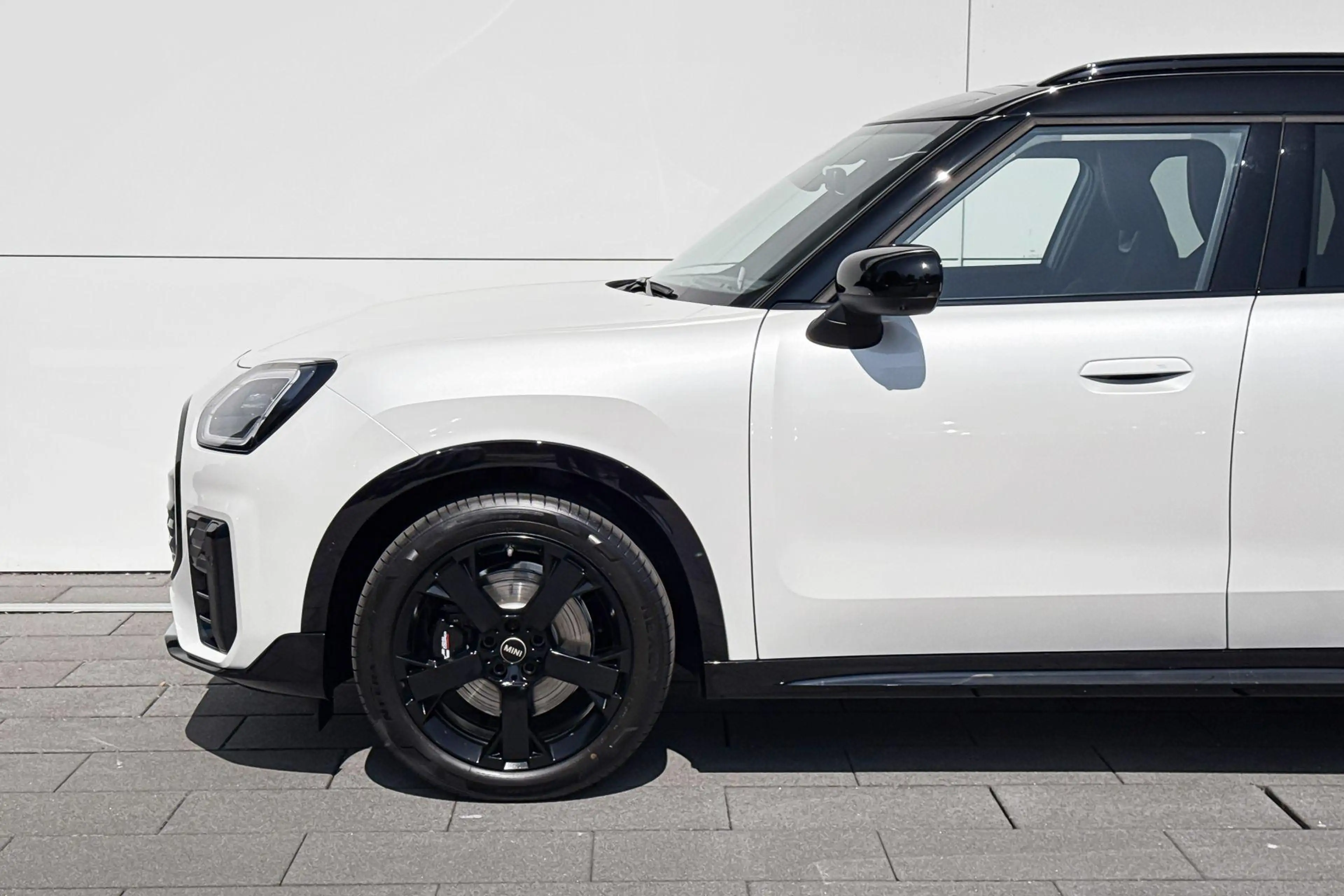 MINI John Cooper Works Countryman Electric E L 66.5 kWh | 19 Inch John Cooper Works — photo 4