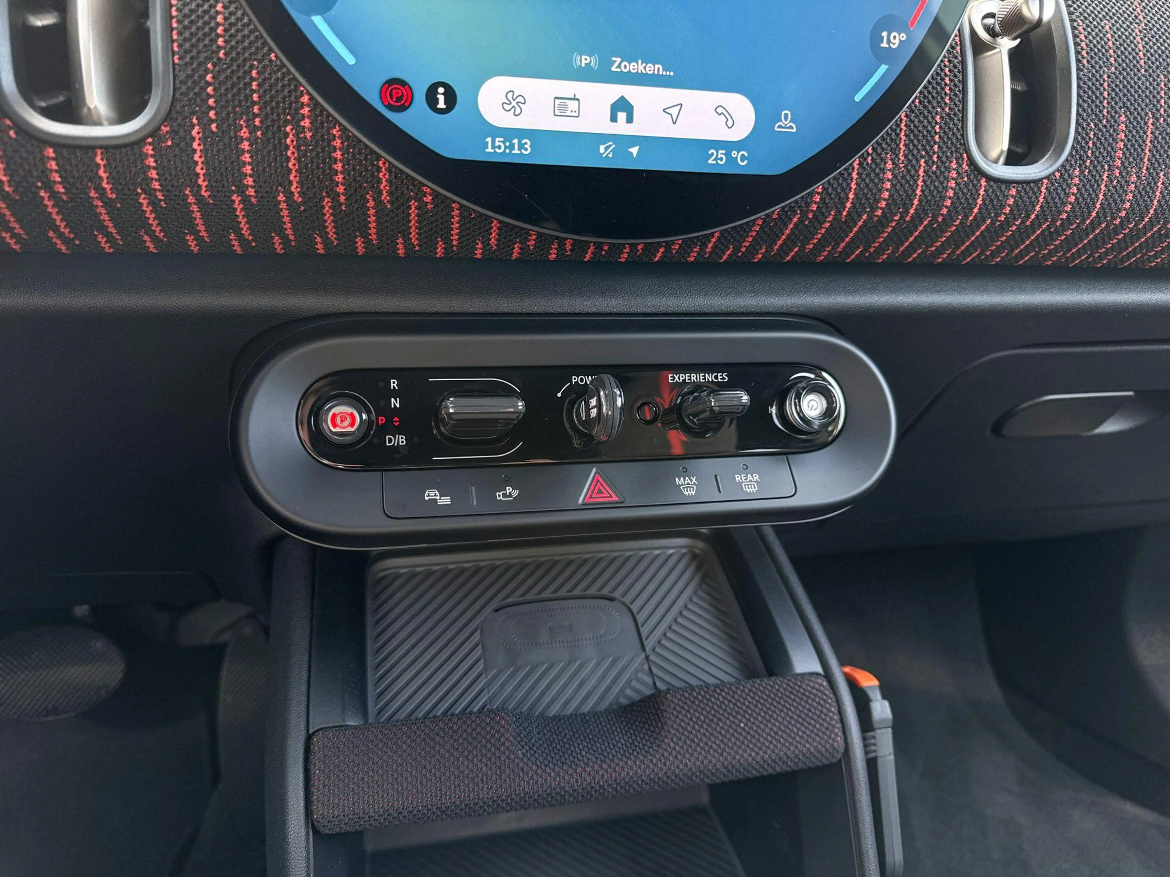 MINI John Cooper Works Countryman Electric E L 66.5 kWh | 19 Inch John Cooper Works — photo 15