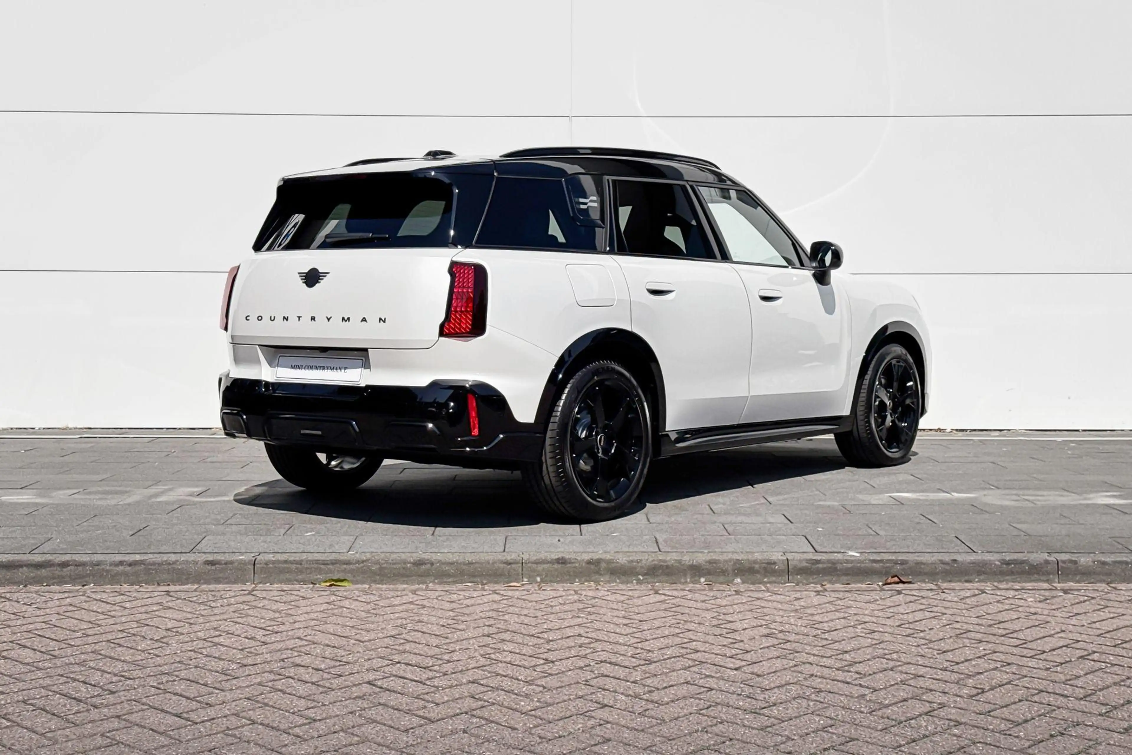 MINI John Cooper Works Countryman Electric E L 66.5 kWh | 19 Inch John Cooper Works — photo 6