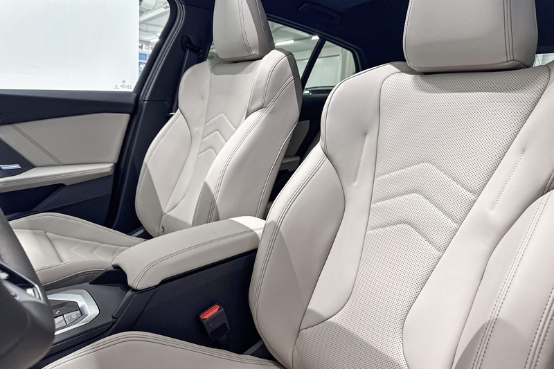BMW 120 1 Serie M Sportpakket Pro — photo 12