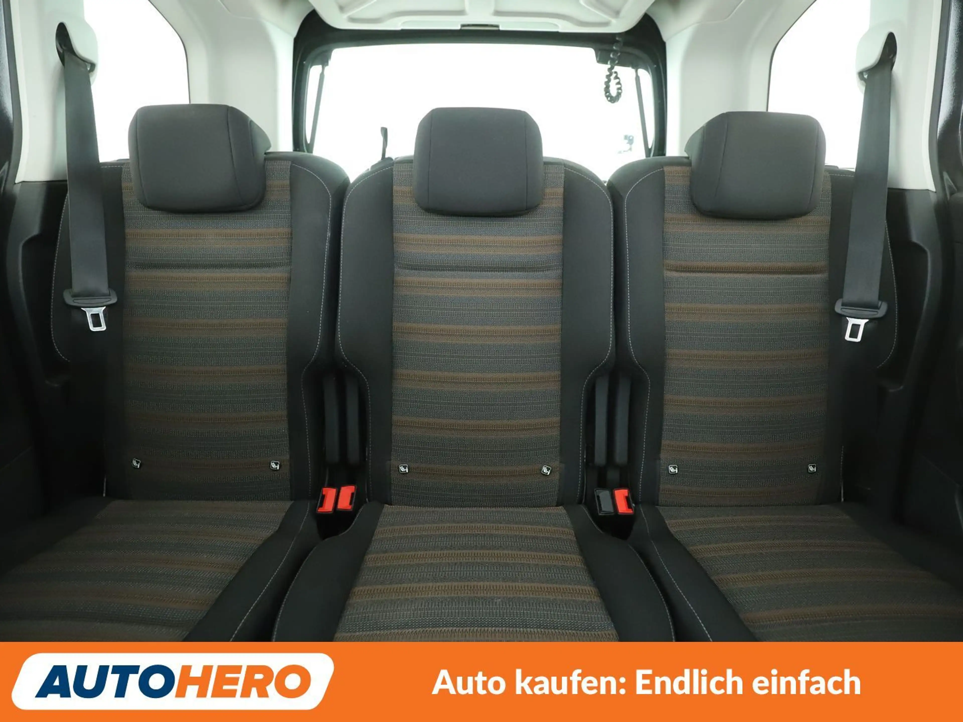 Opel Combo Life 1.5 CDTI INNOVATION Aut.*NAVI*TEMPO*CAM*PDC*SHZ* — photo 15