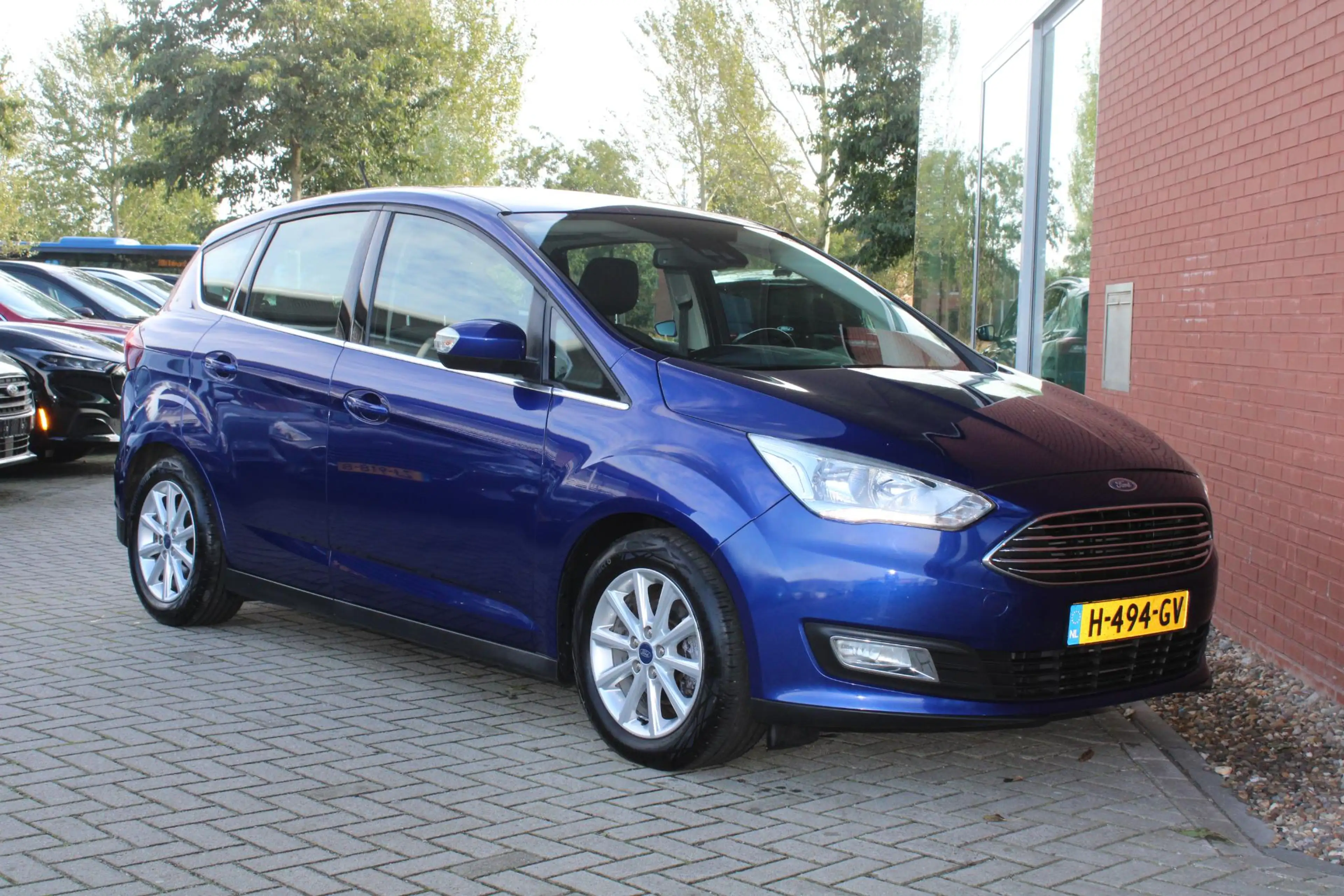 Ford C-Max 1.0 Titanium | Trekhaak | Stoelverwarming | Cruise — photo 6