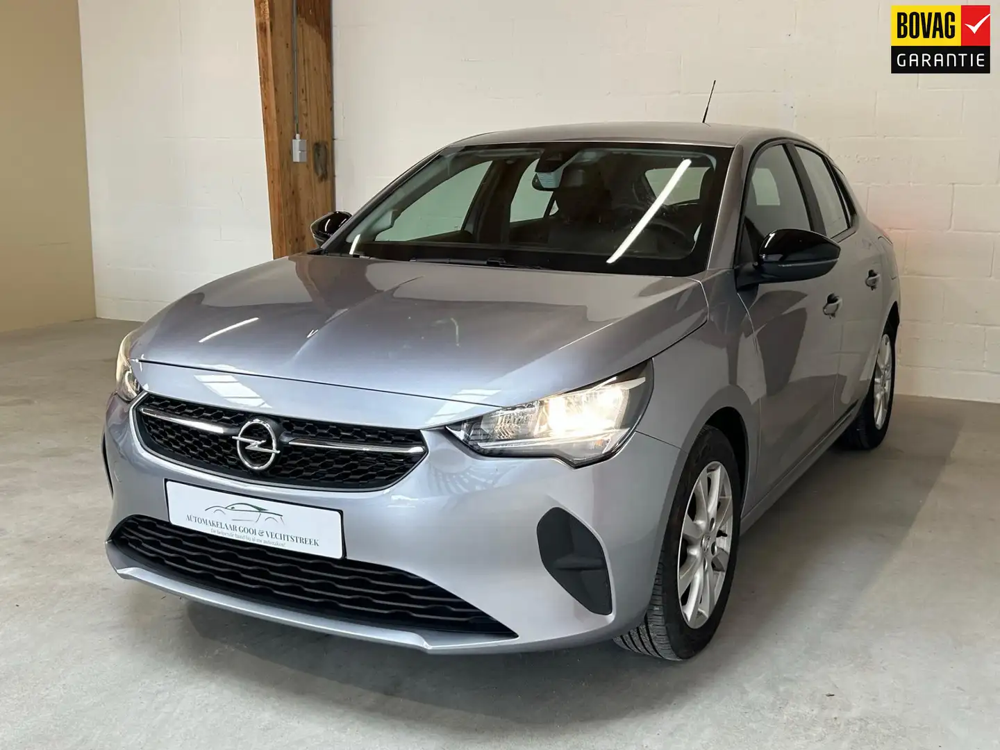 Opel Corsa 1.2 Edition Carplay Navi DAB Grijs - 1