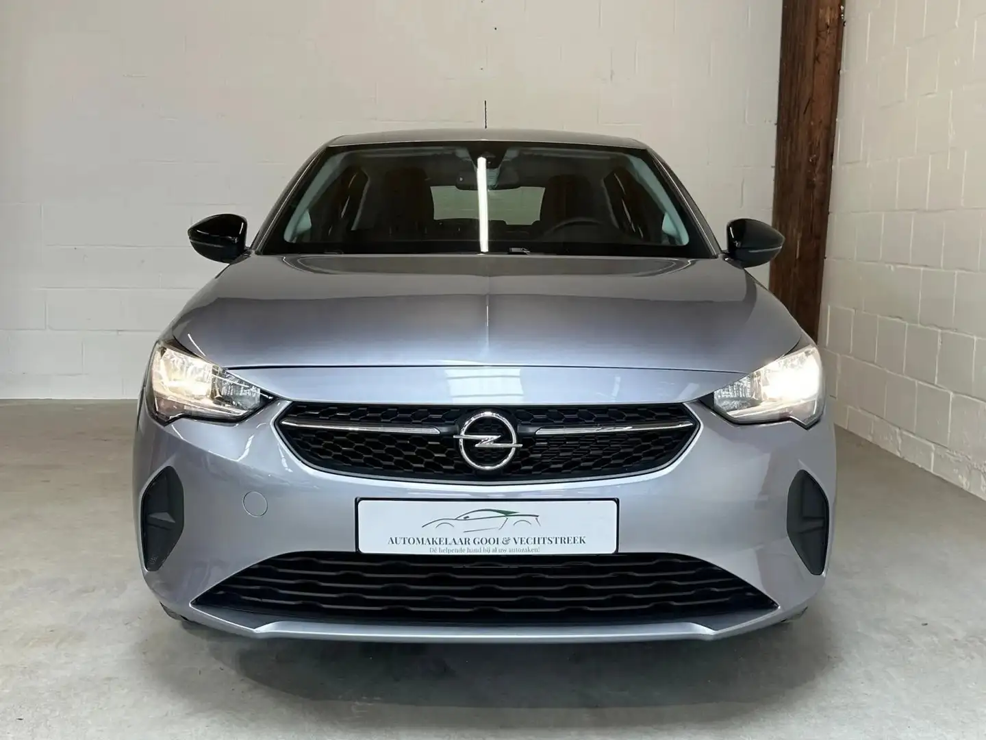 Opel Corsa 1.2 Edition Carplay Navi DAB Grijs - 2