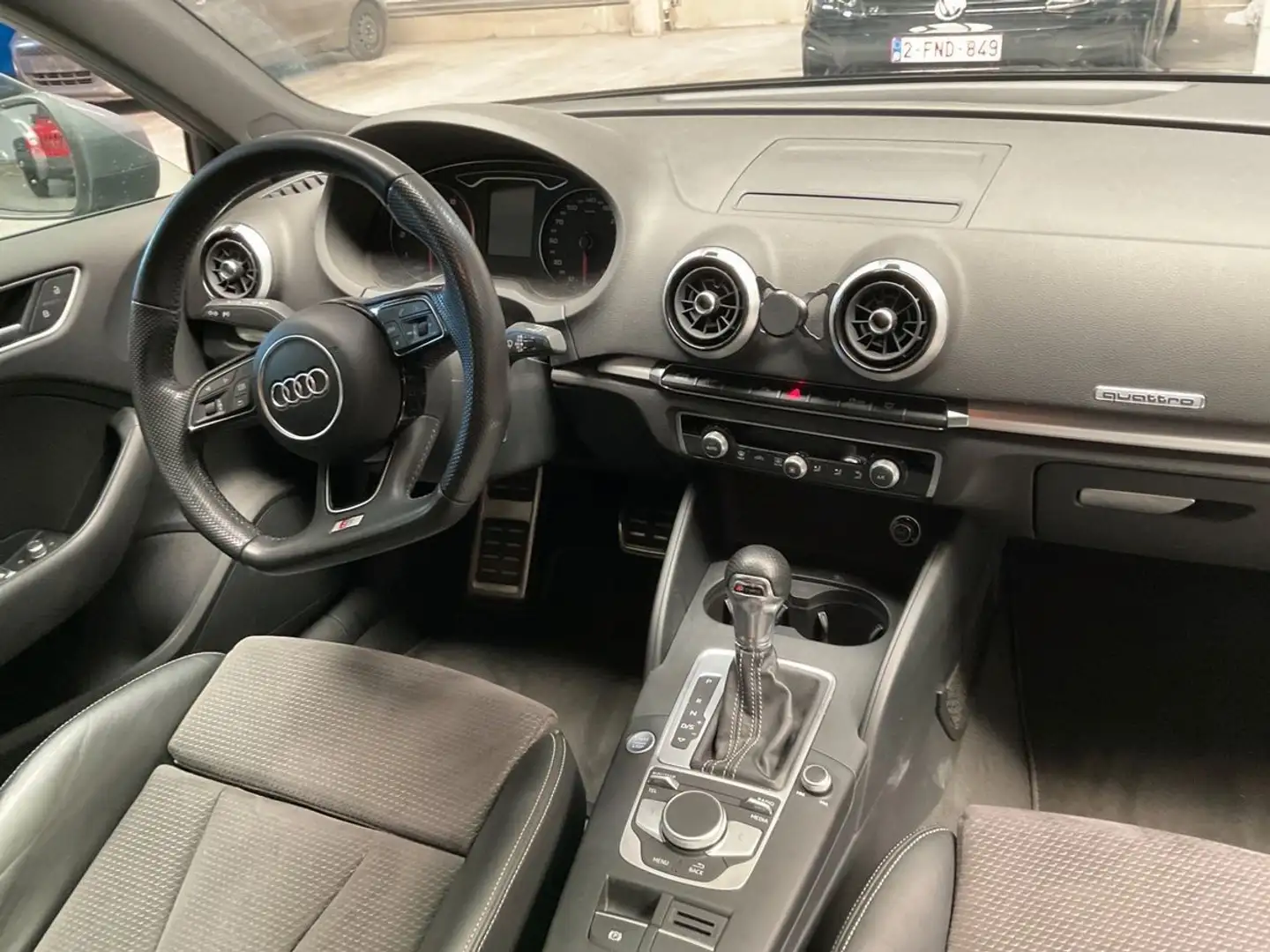 Audi A3 S line Sport Plus Quattro Pano Navi LED Gris - 2