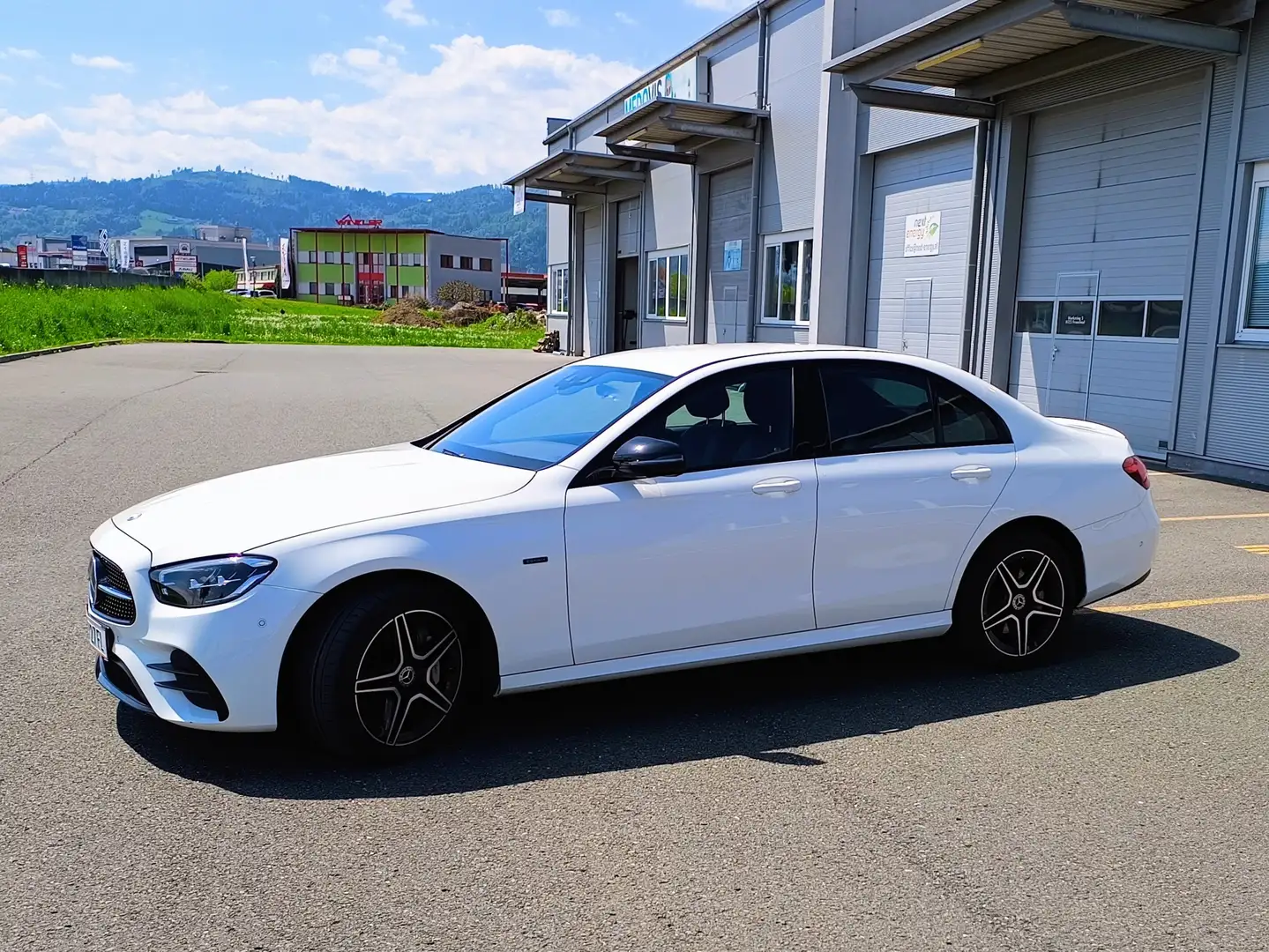 Mercedes-Benz E 300 E 300 de AMG, Night, Burmester, 360°, Distronic Weiß - 2