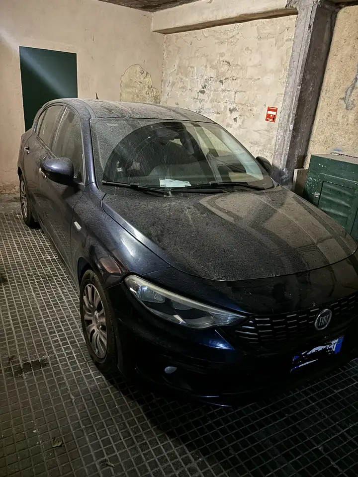 Fiat Tipo 5p 1.4 tjt Easy Gpl 120cv — photo 1 of 4