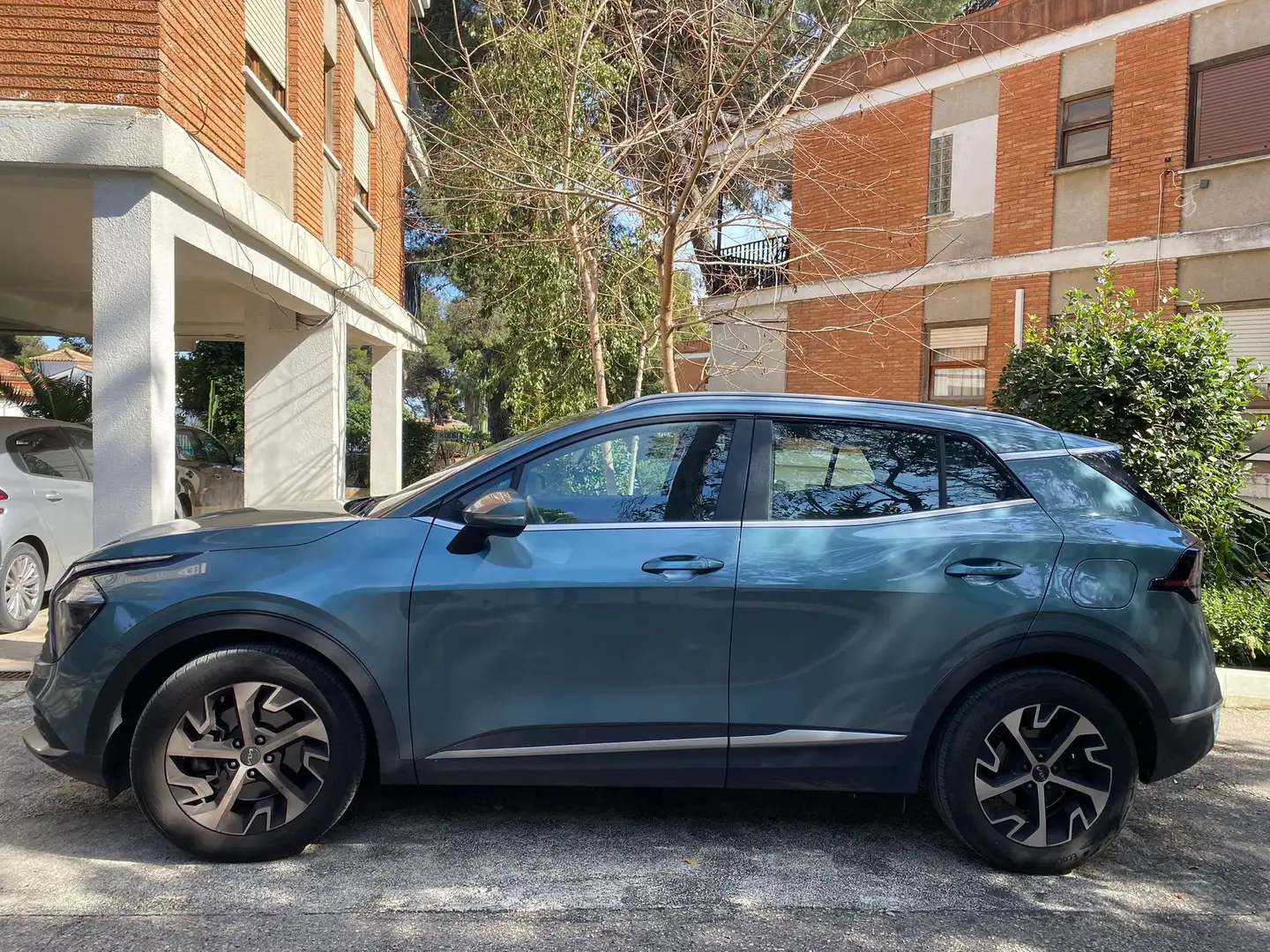Kia Sportage Sportage 1.6 T-GDi Drive 150 Drive Verde - 2