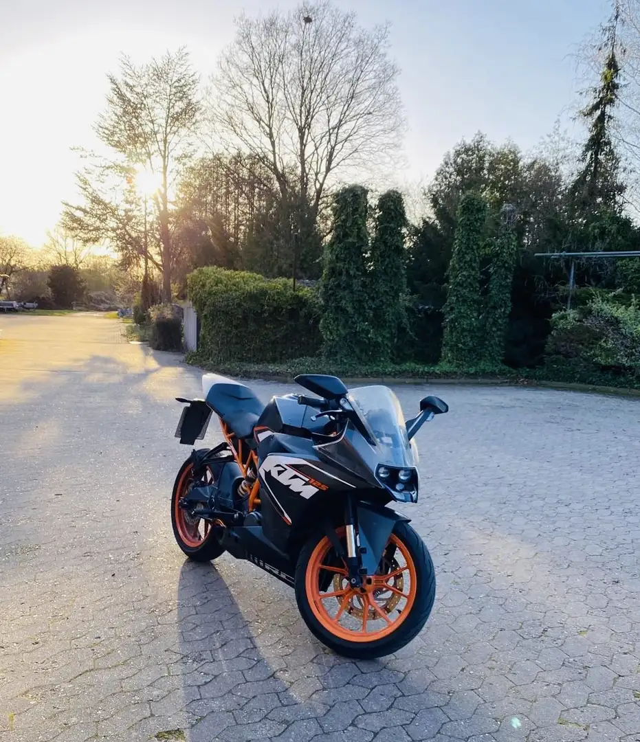KTM RC 125 - 1