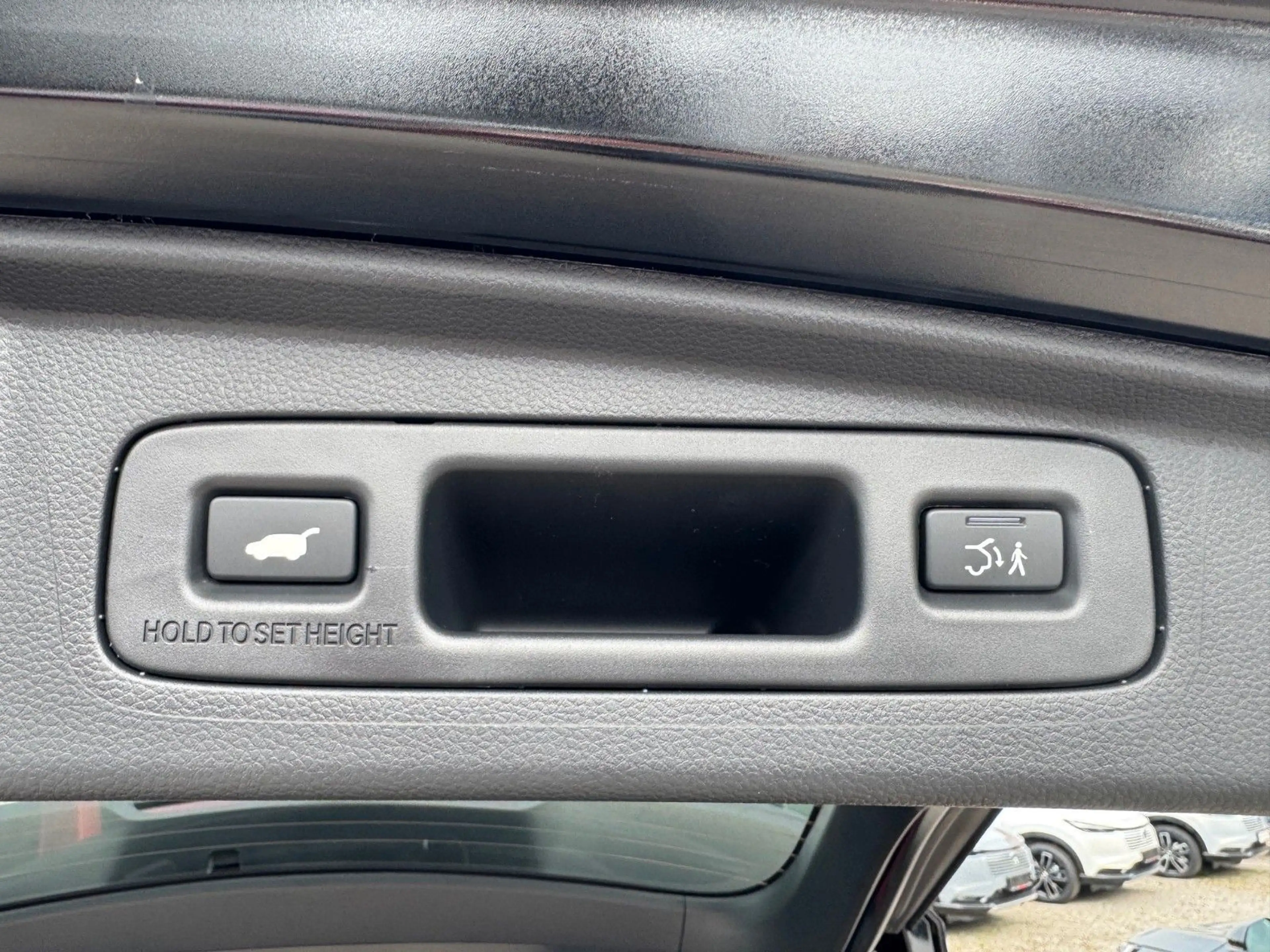 Honda CR-V 2.0 e:HEV AWD Advance — photo 14