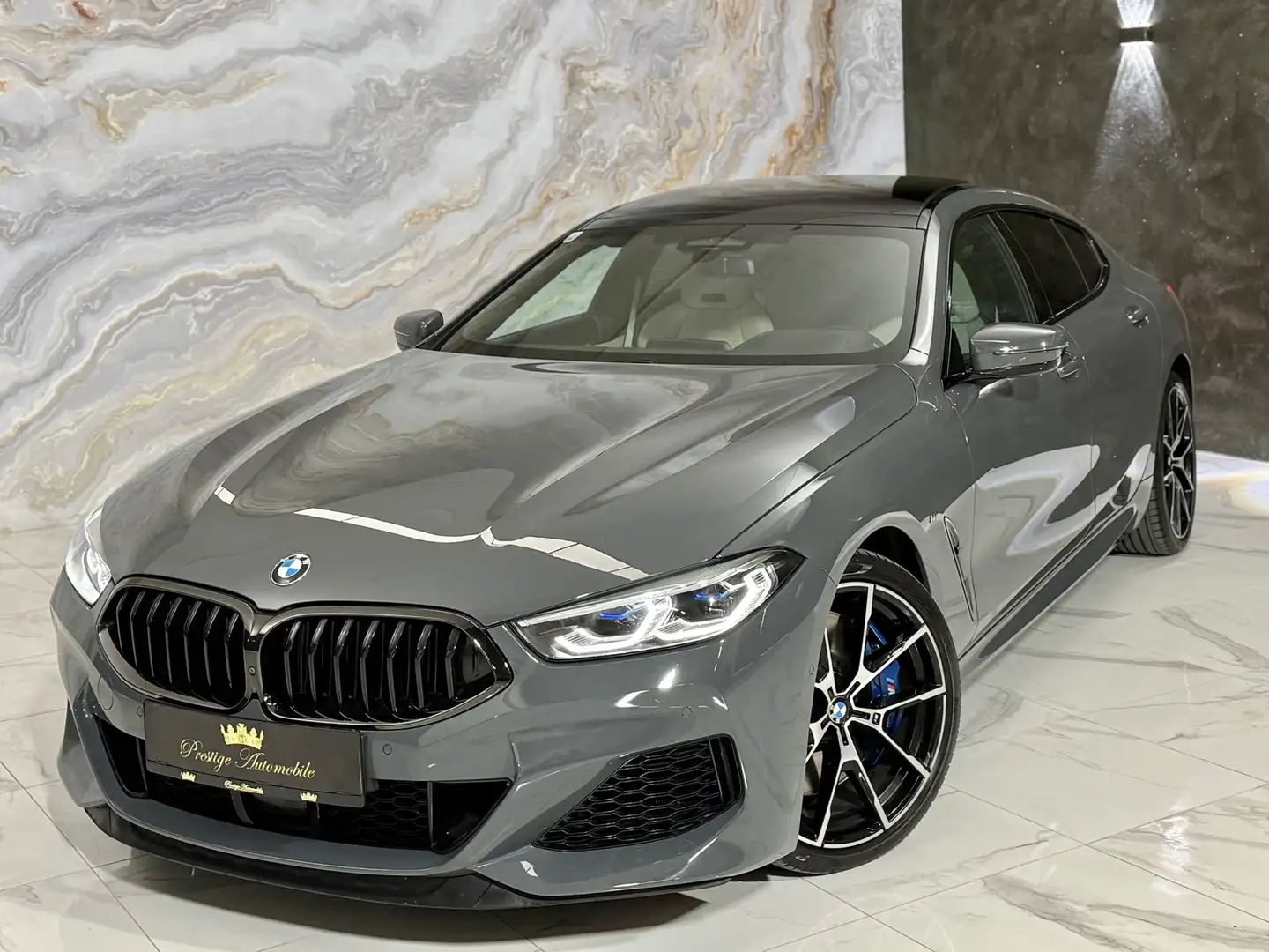 BMW M850 M850i xDrive Gran Coupe * SWAROWSKI * INDIVIDUAL * Grau - 1