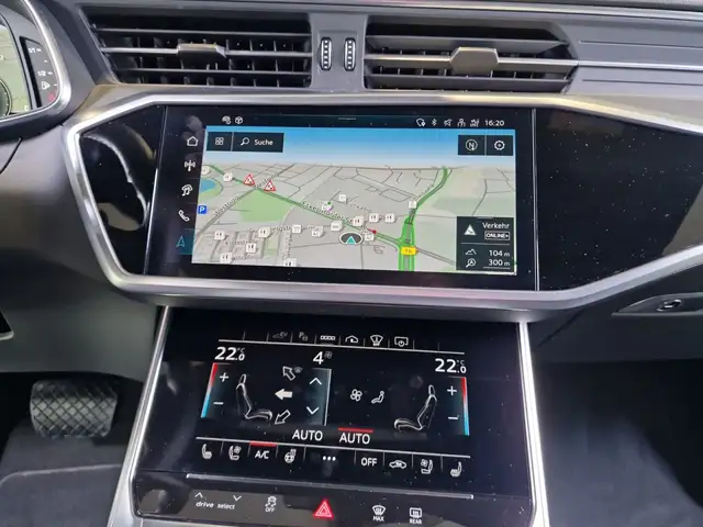 Audi A6 view 12