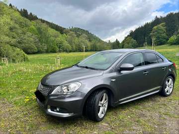 Kizashi 2.4 4x4 CVTSport