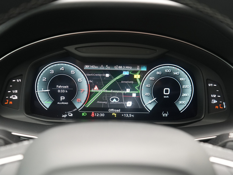 Audi Q7 e S line LASER PANO AHK LUFT NACHTSICHT LE — photo 11