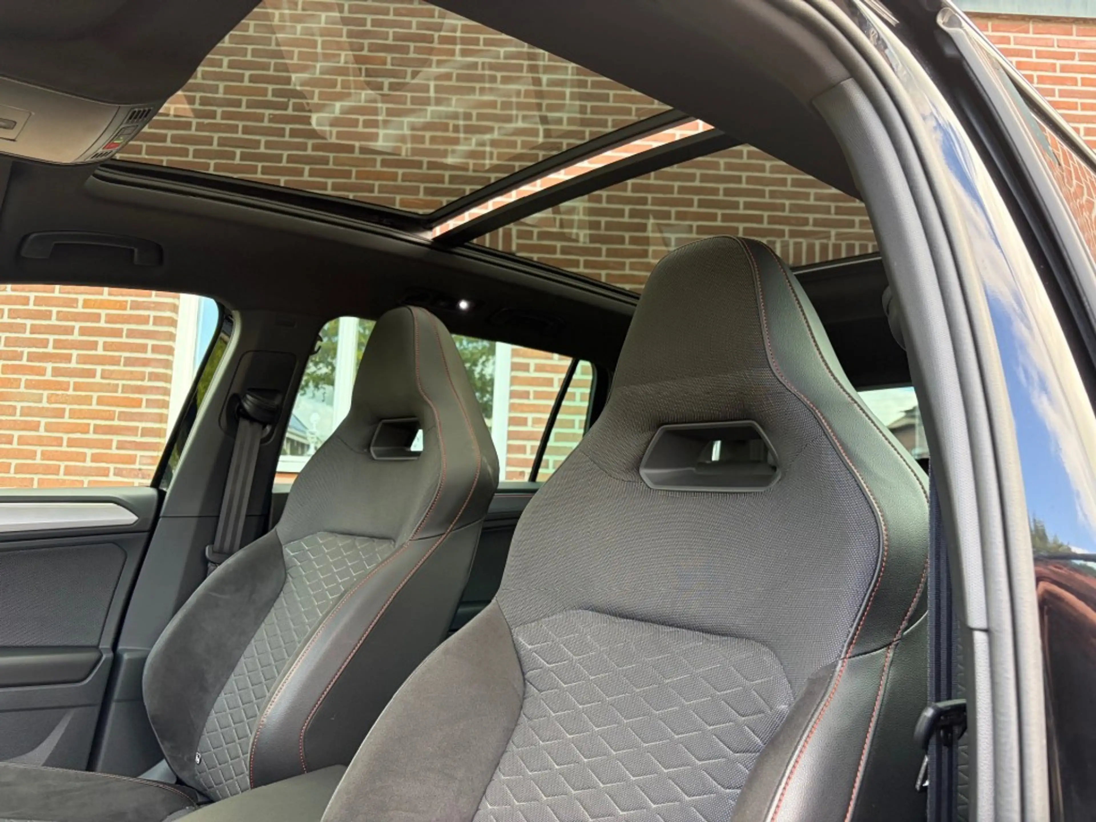 SEAT Tarraco 2.0 TFSI FR 4 drive PANO TREKHAAK BEATS 7 ZITS — photo 9