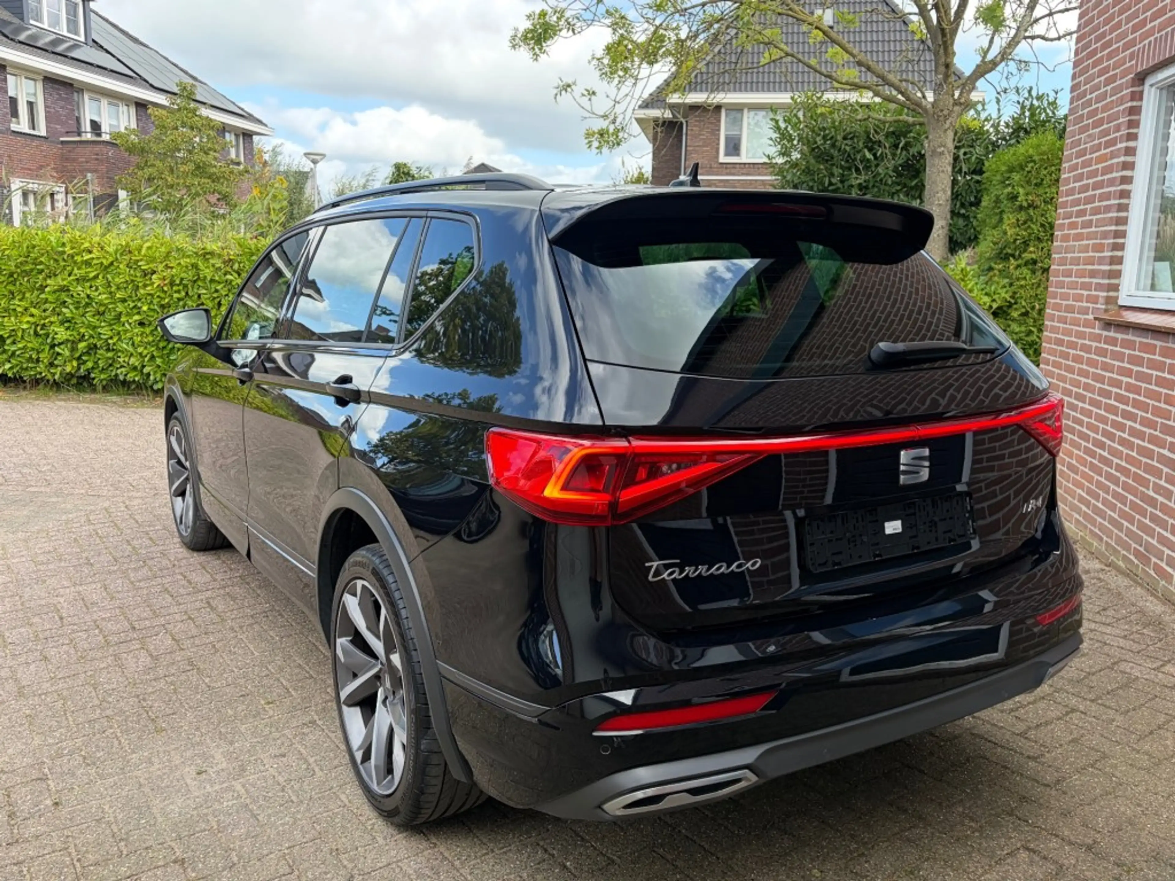 SEAT Tarraco 2.0 TFSI FR 4 drive PANO TREKHAAK BEATS 7 ZITS — photo 5