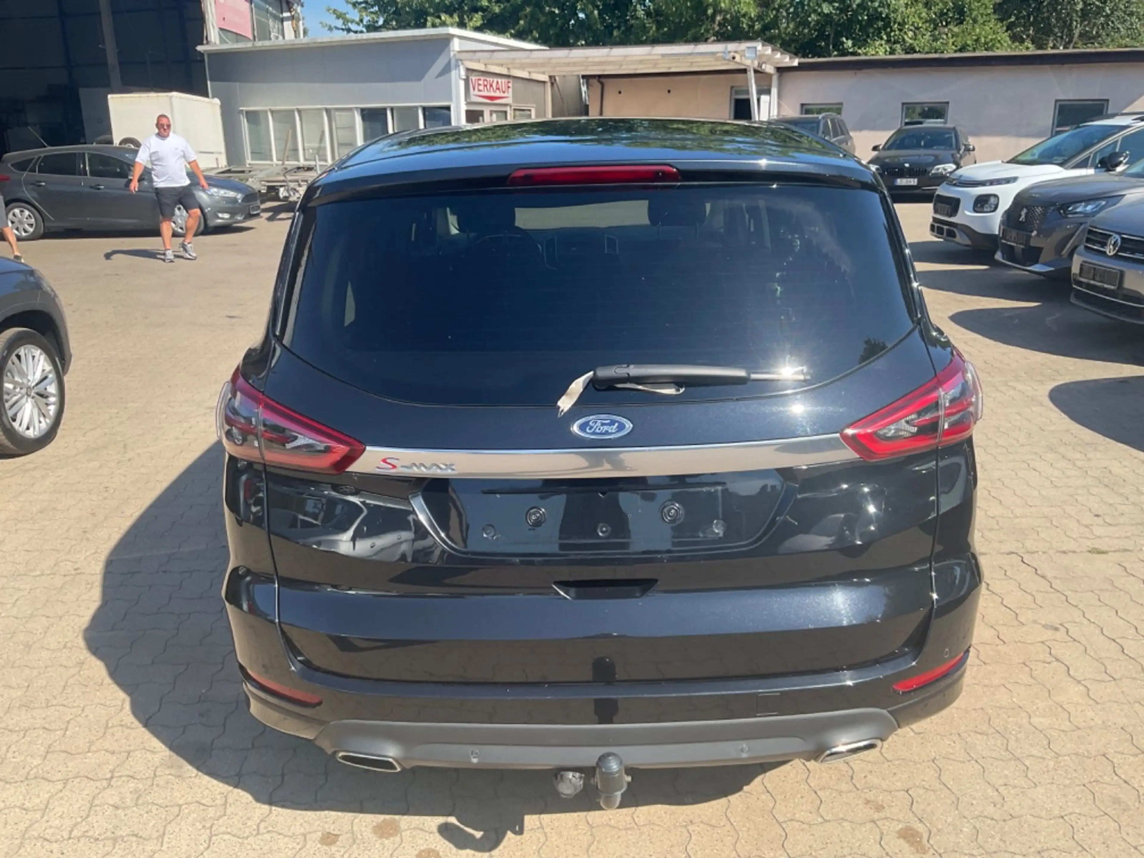 Ford S-Max Titanium TÜV 10.2027 7 Sitzer 8x Bereift — photo 7