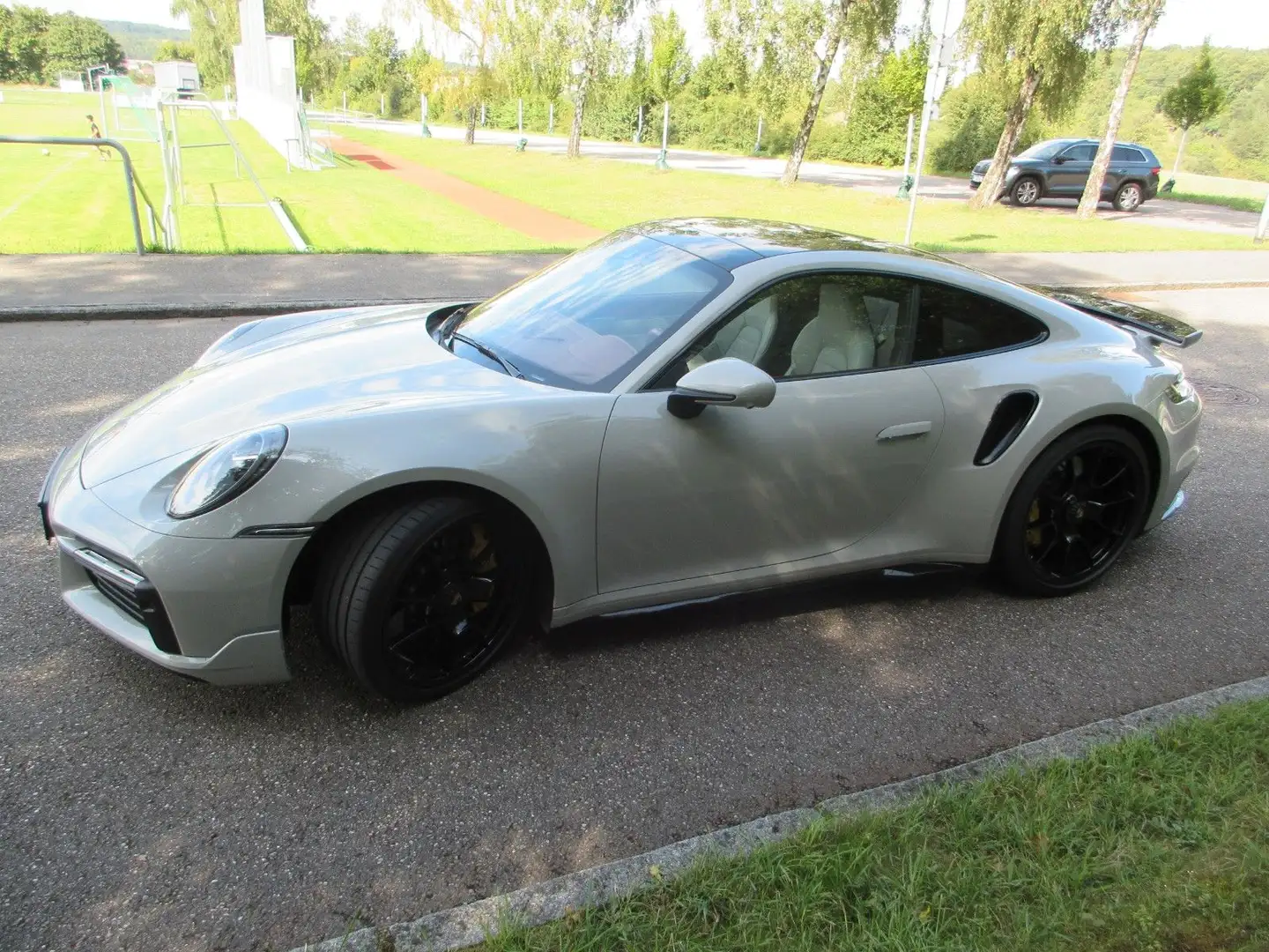 Porsche 992 Turbo S Vollausstattung/Aero-Kit/SSD/Liftsy Grau - 2