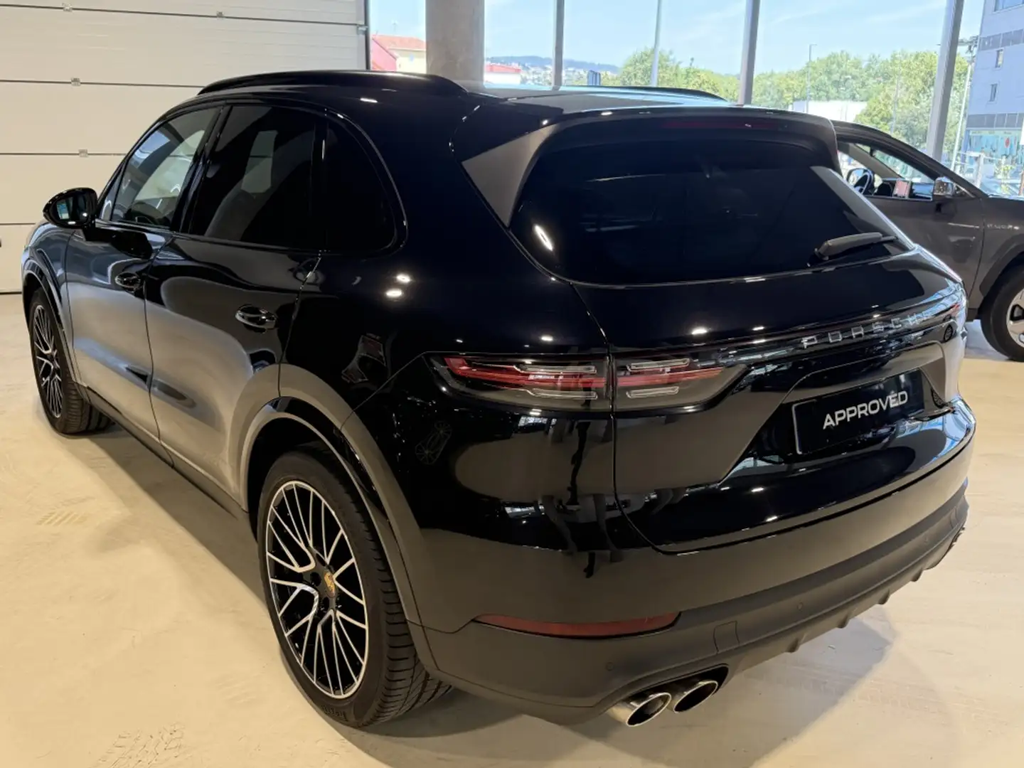 Porsche Cayenne S Aut. Negro - 2