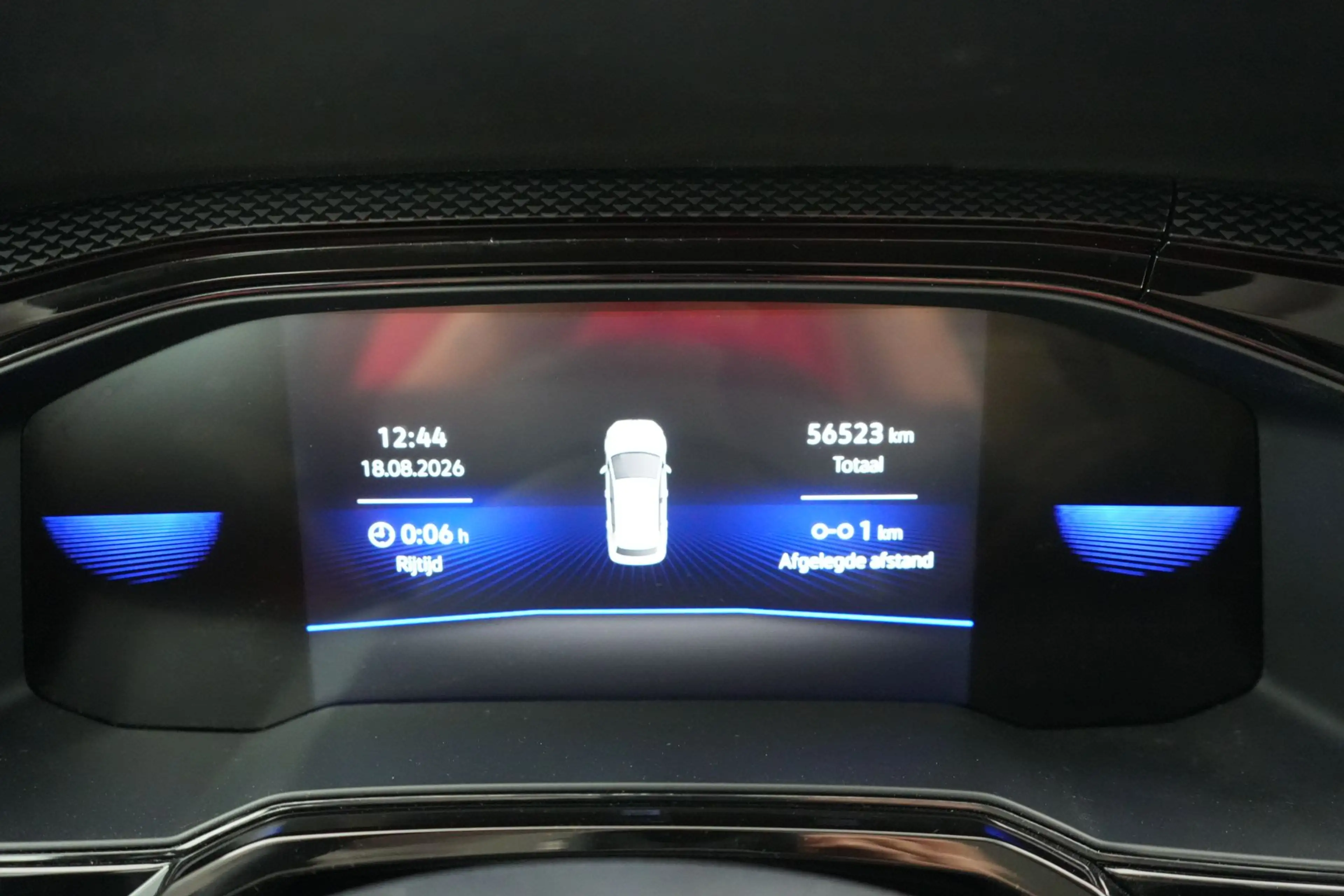 Volkswagen Polo 1.0 TSI Life Business LED GPS PDC CAM Carplay — photo 14
