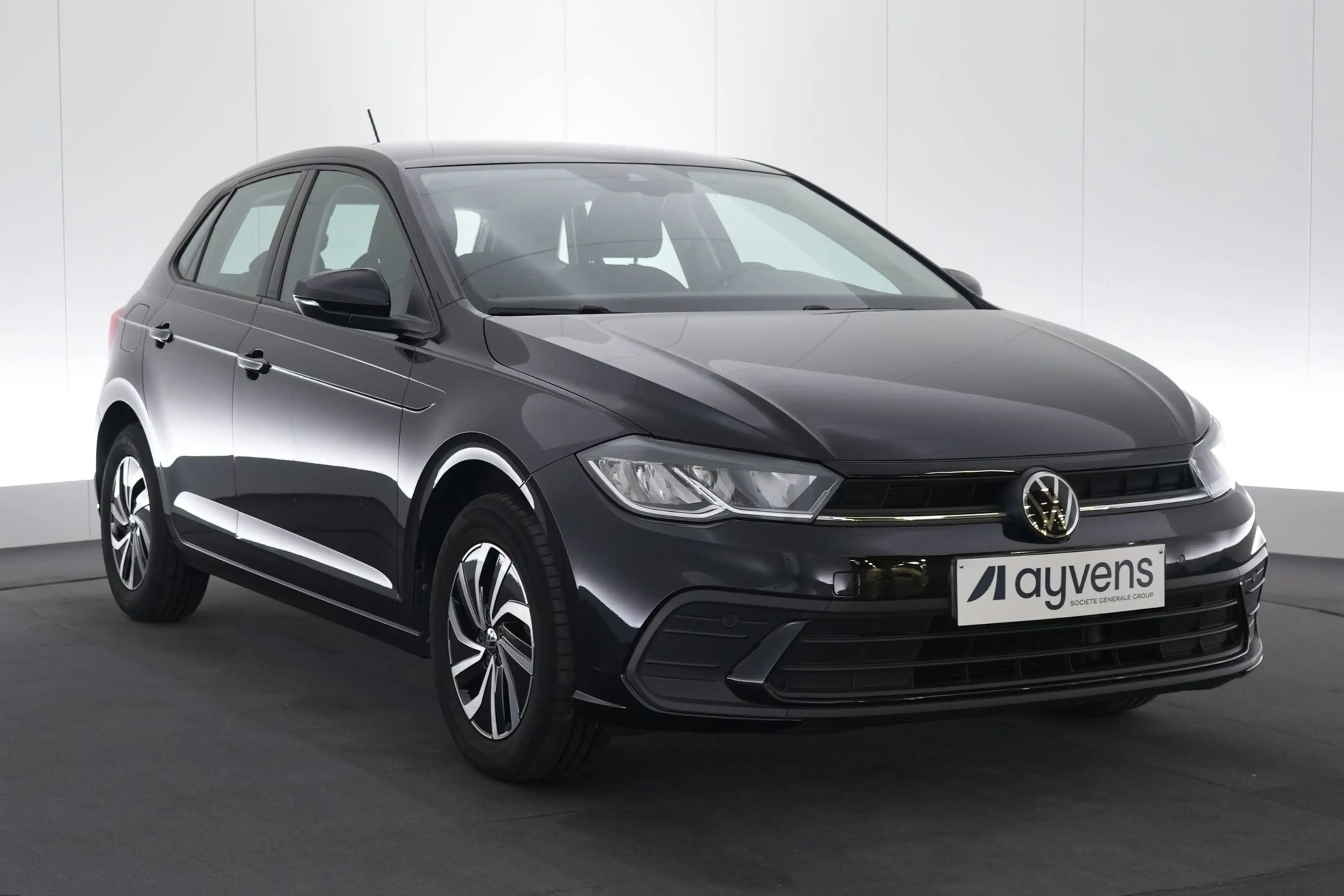 Volkswagen Polo 1.0 TSI Life Business LED GPS PDC CAM Carplay — photo 3