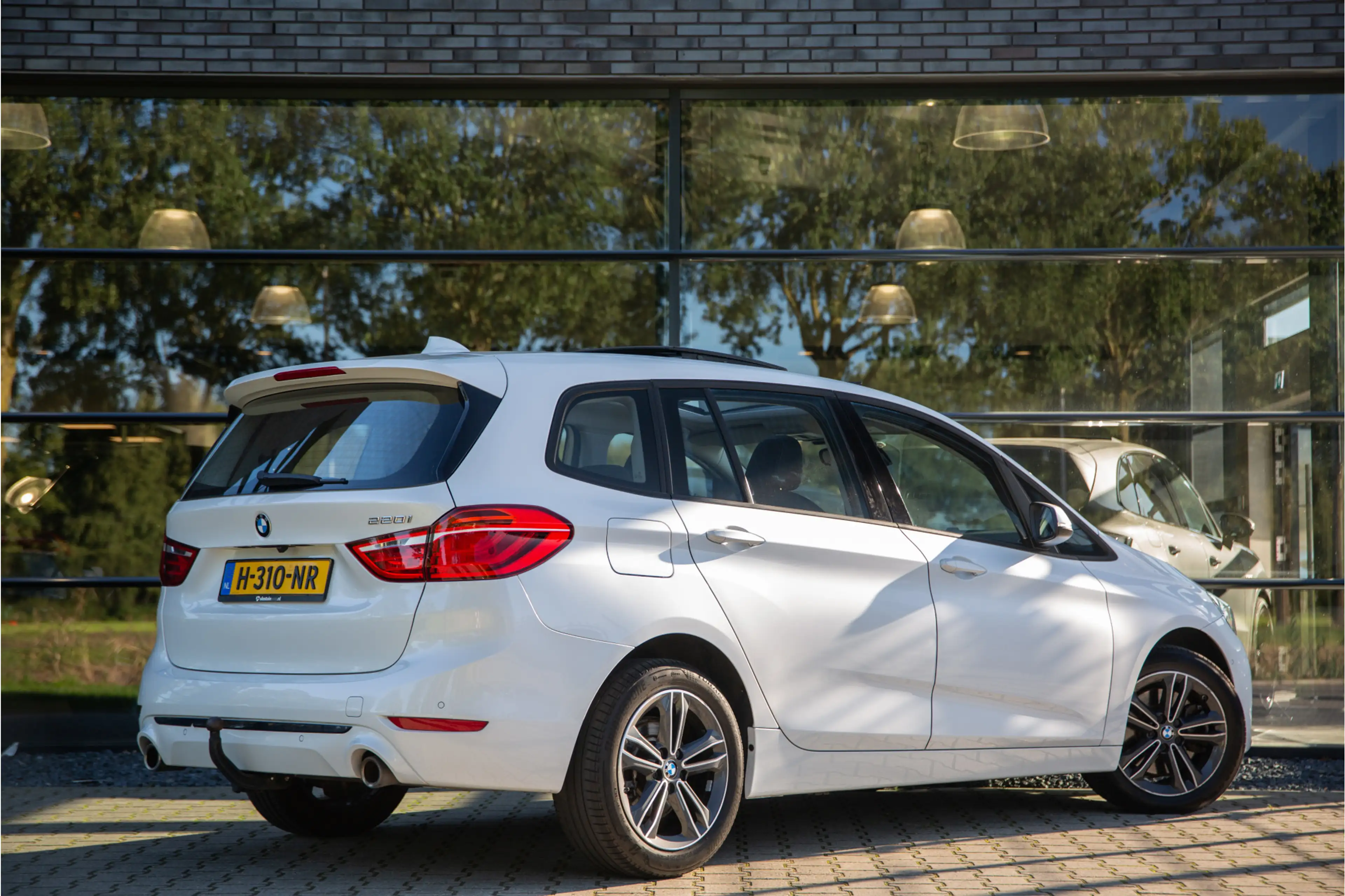 BMW 220 2-serie Gran Tourer 220i 7p. High Executive , Pano — photo 2