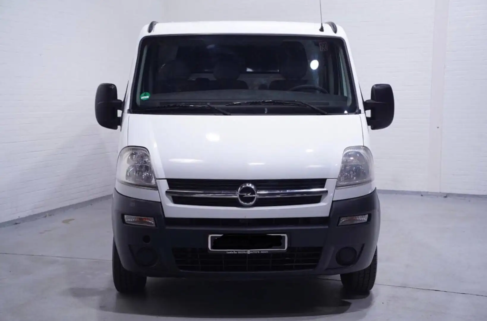 Opel Movano 2.5 CDI L1H1 TÜV Neu . Белый - 2