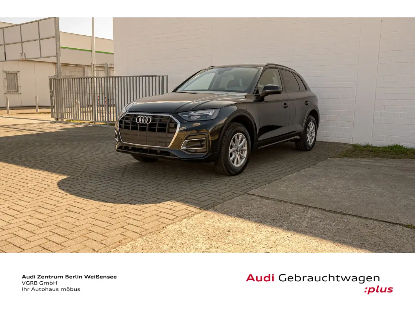 Audi Q5 40 TDI S-TRO*QUA*LED*NAVI*DAB*PDC*SITZHZ*GRA* Zwart - 2