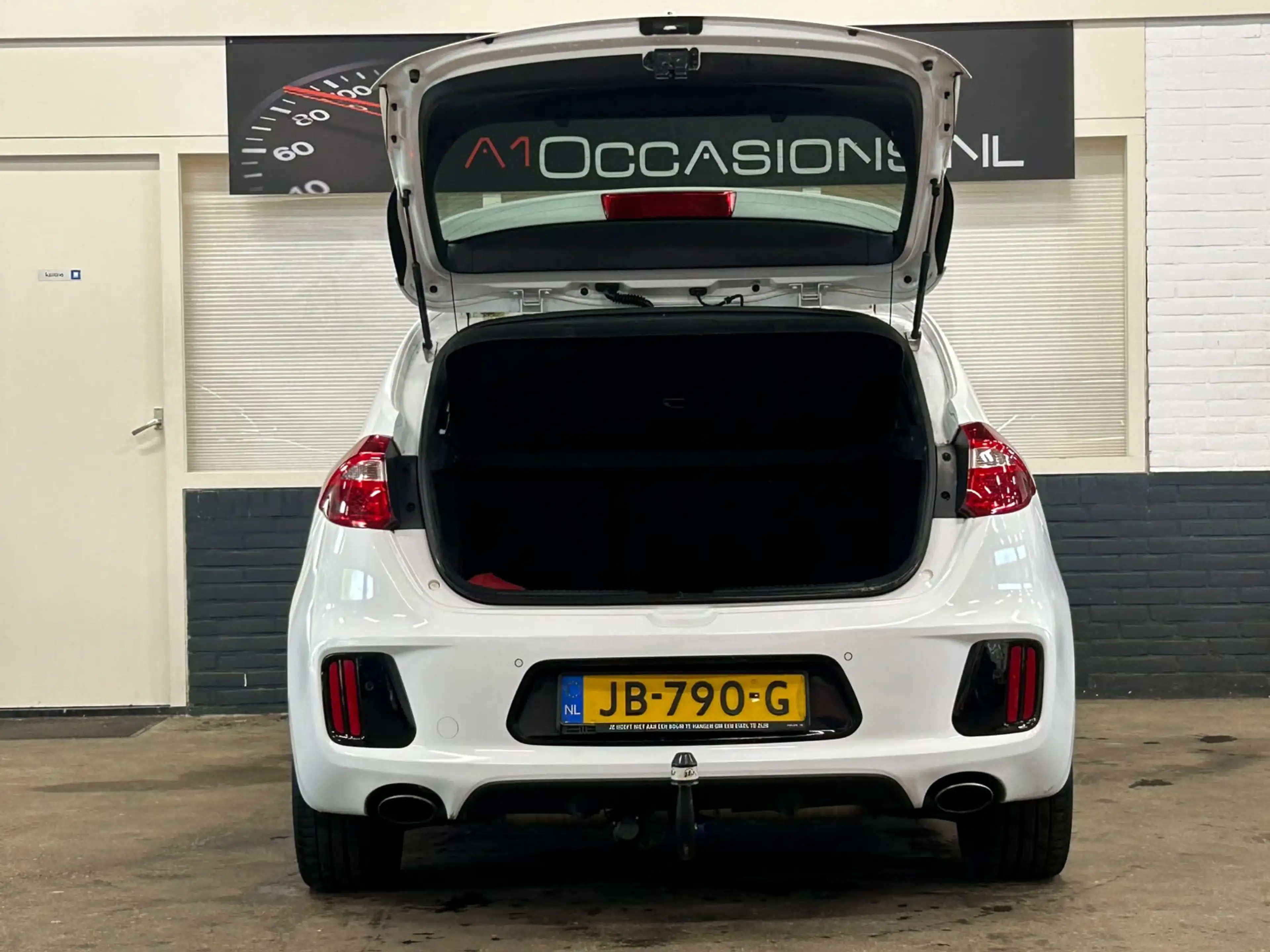 Kia Ceed / cee'd 1.0 T-GDi GT-Line PANODAK! — photo 24