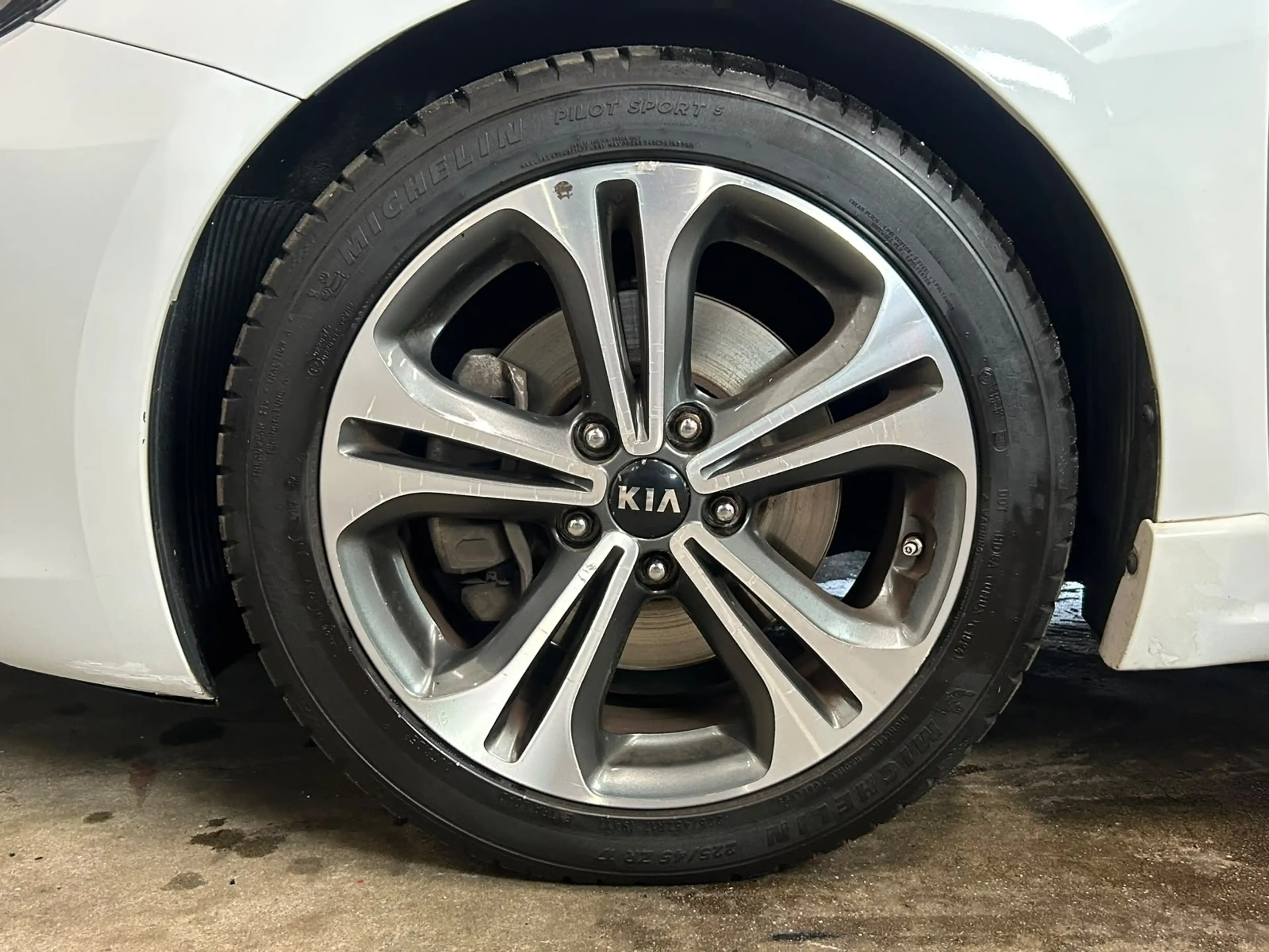 Kia Ceed / cee'd 1.0 T-GDi GT-Line PANODAK! — photo 4