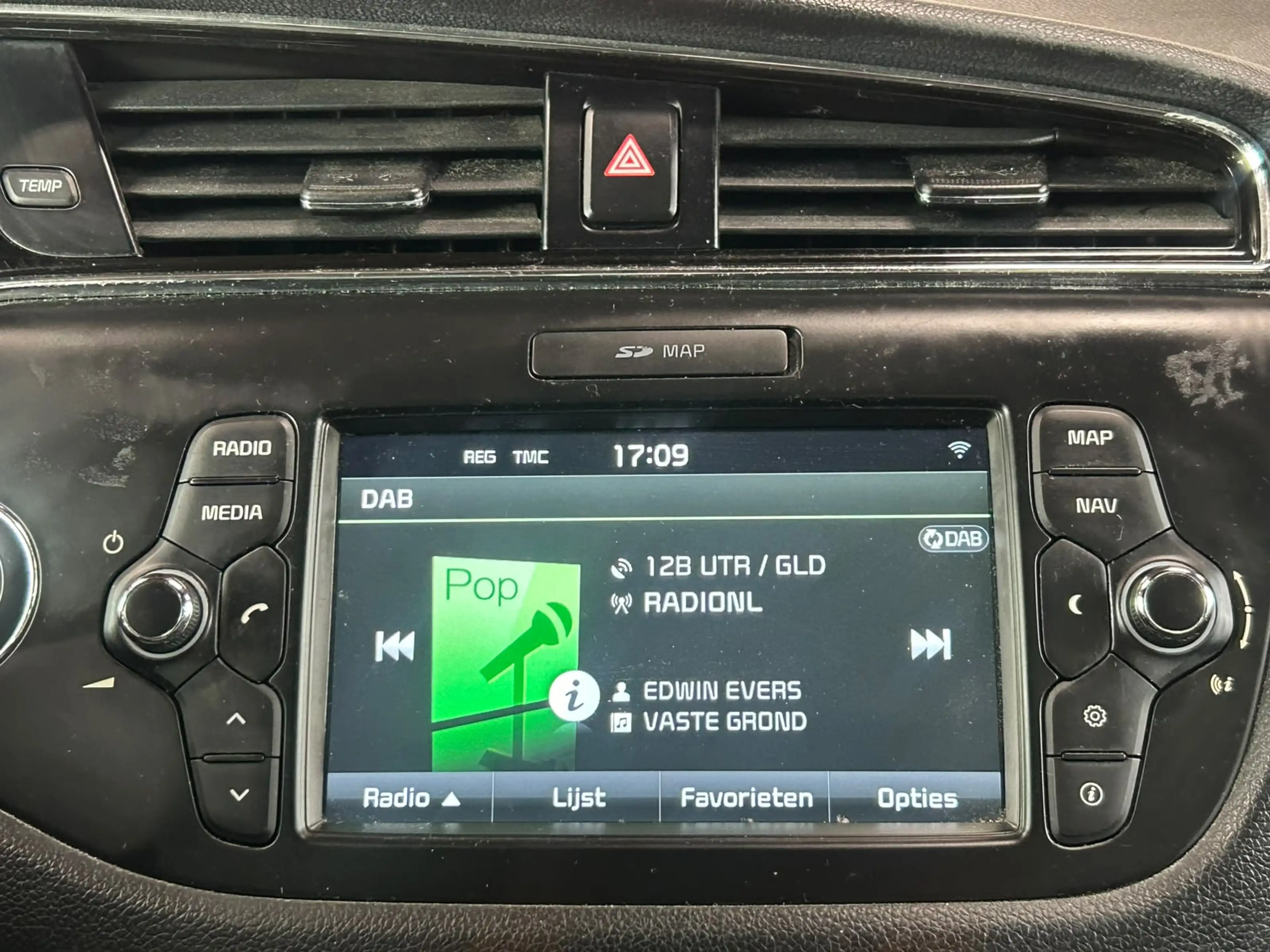Kia Ceed / cee'd 1.0 T-GDi GT-Line PANODAK! — photo 10