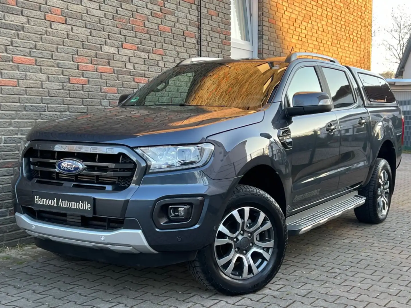 Ford Ranger 2.0 Wildtrak Hardtop 1 Hand 4x4 Garantie Grau - 1
