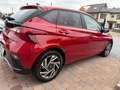 Hyundai i20 FAMILY 1.0 T-GDI 100PK DCT AR/CAM NAV NIEUW 0KM Rood - thumbnail 4