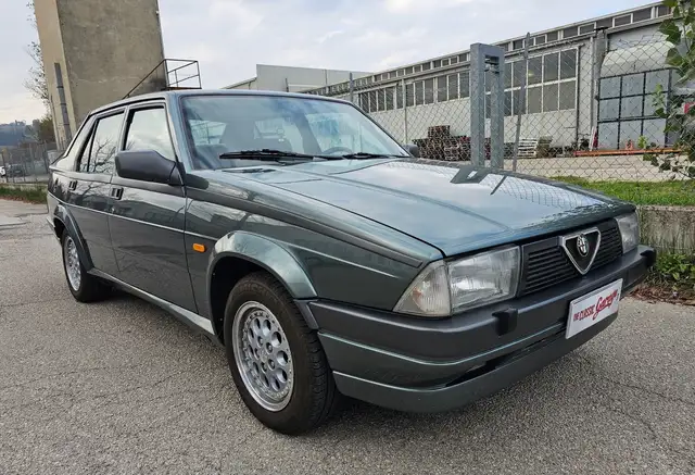 Alfa Romeo 75 2.0 twin spark
