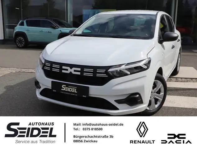 Dacia Sandero Essential SCe 65