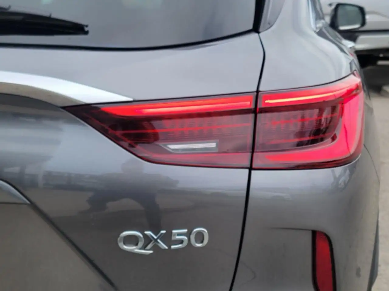 Infiniti QX50 снимка Infiniti QX50