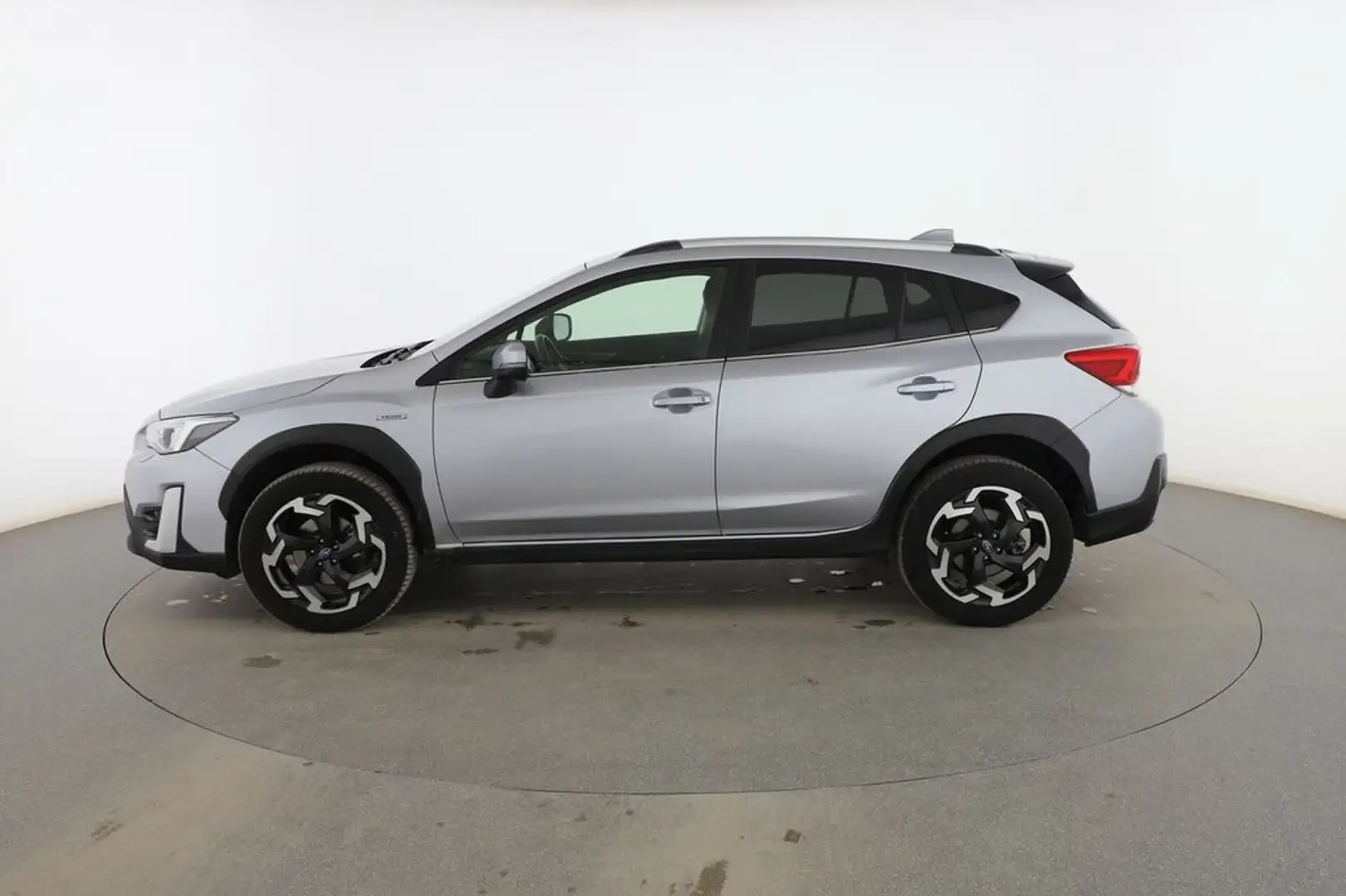 Subaru XV 2.0 Mild-Hybrid Sport Plus Gris - 2