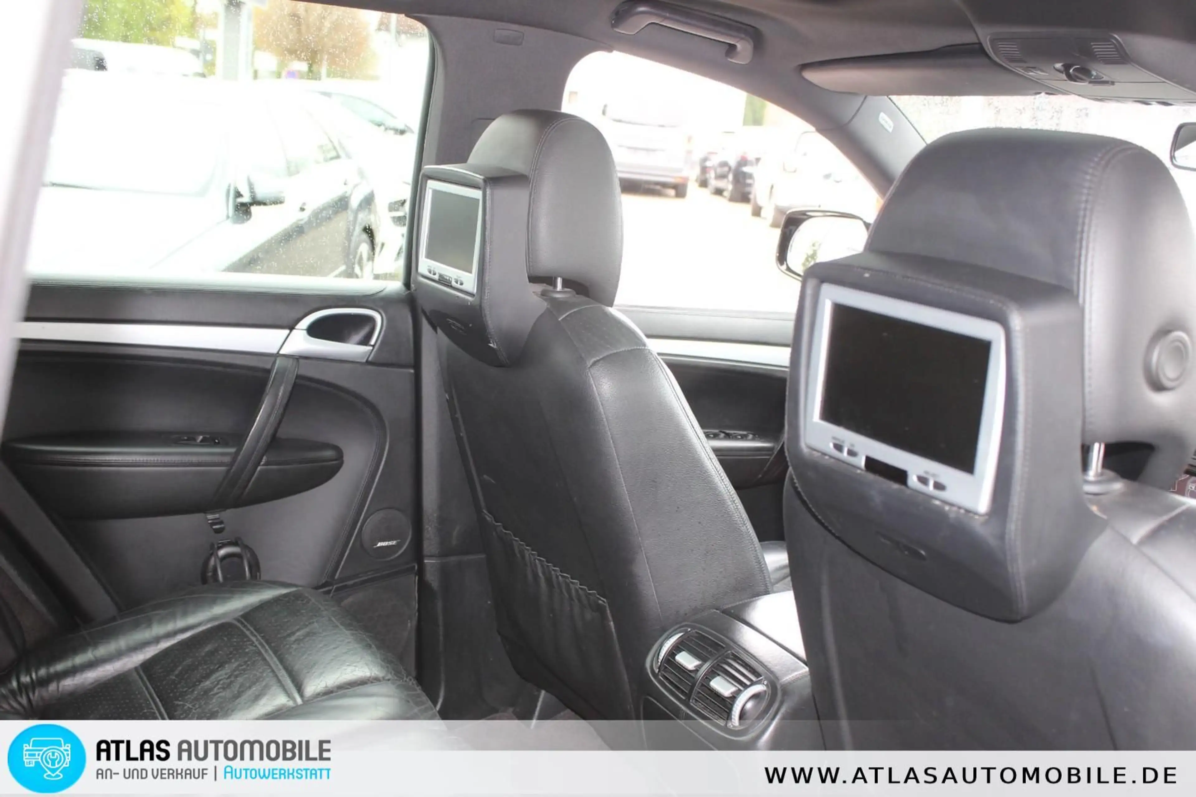 Porsche Cayenne Black Edition Leder=Navi=e.HGSD=Xenon — photo 7