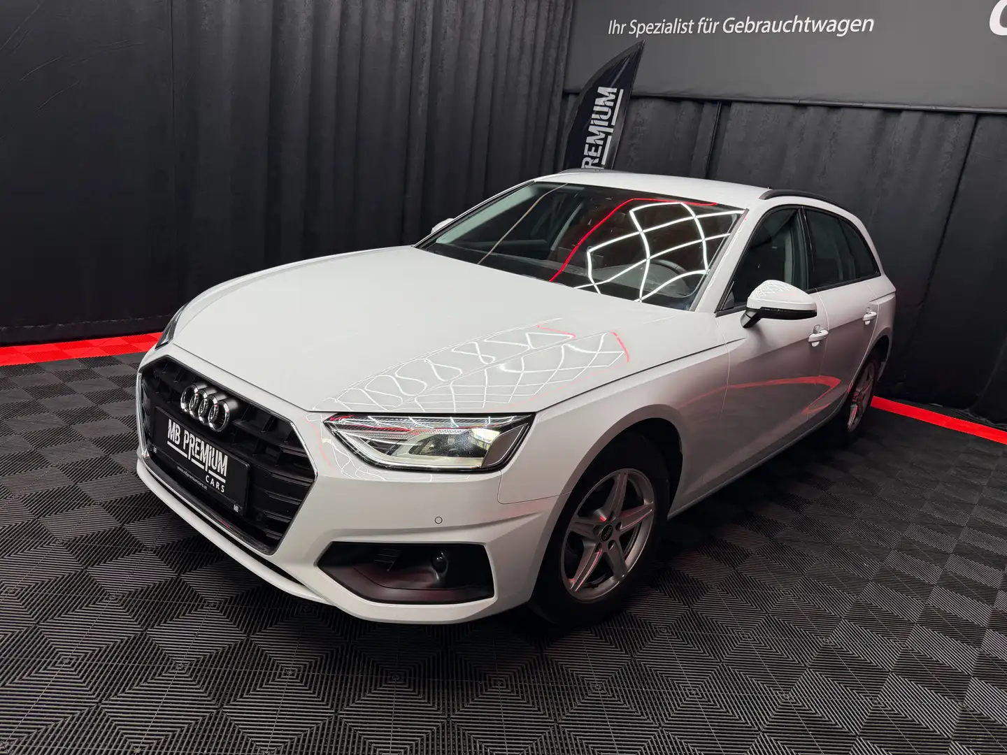 Audi A4 35 TDI *163PS*LED*NAVI* Weiß - 2